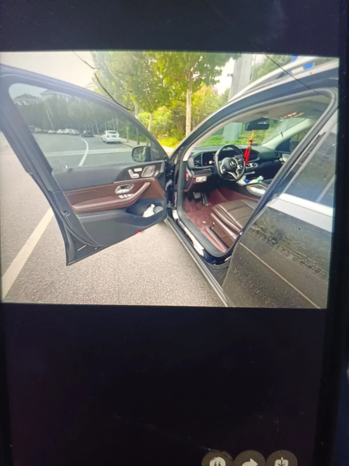 Mercedes-Benz GLE (Imported)