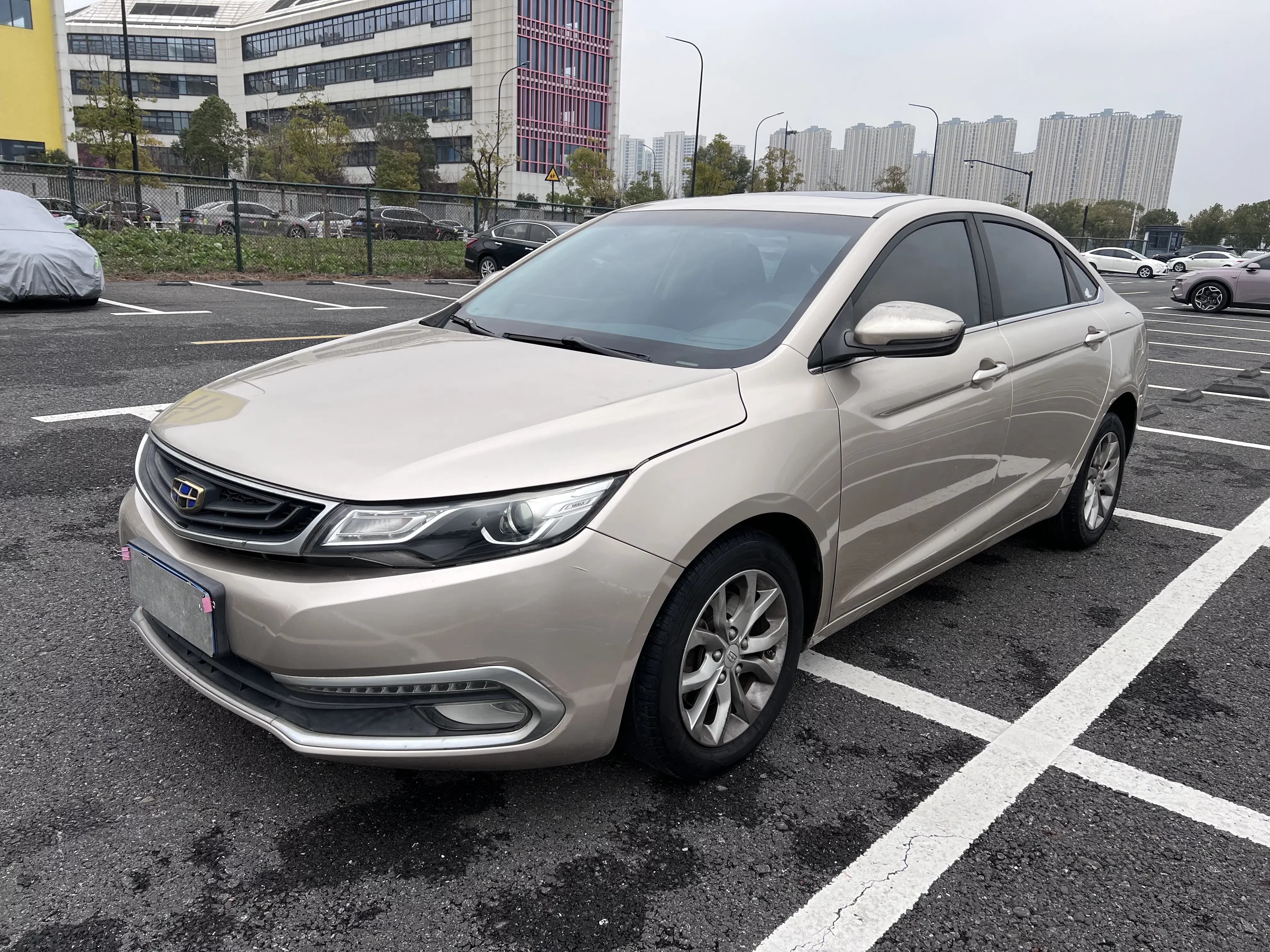 Geely Emgrand GL