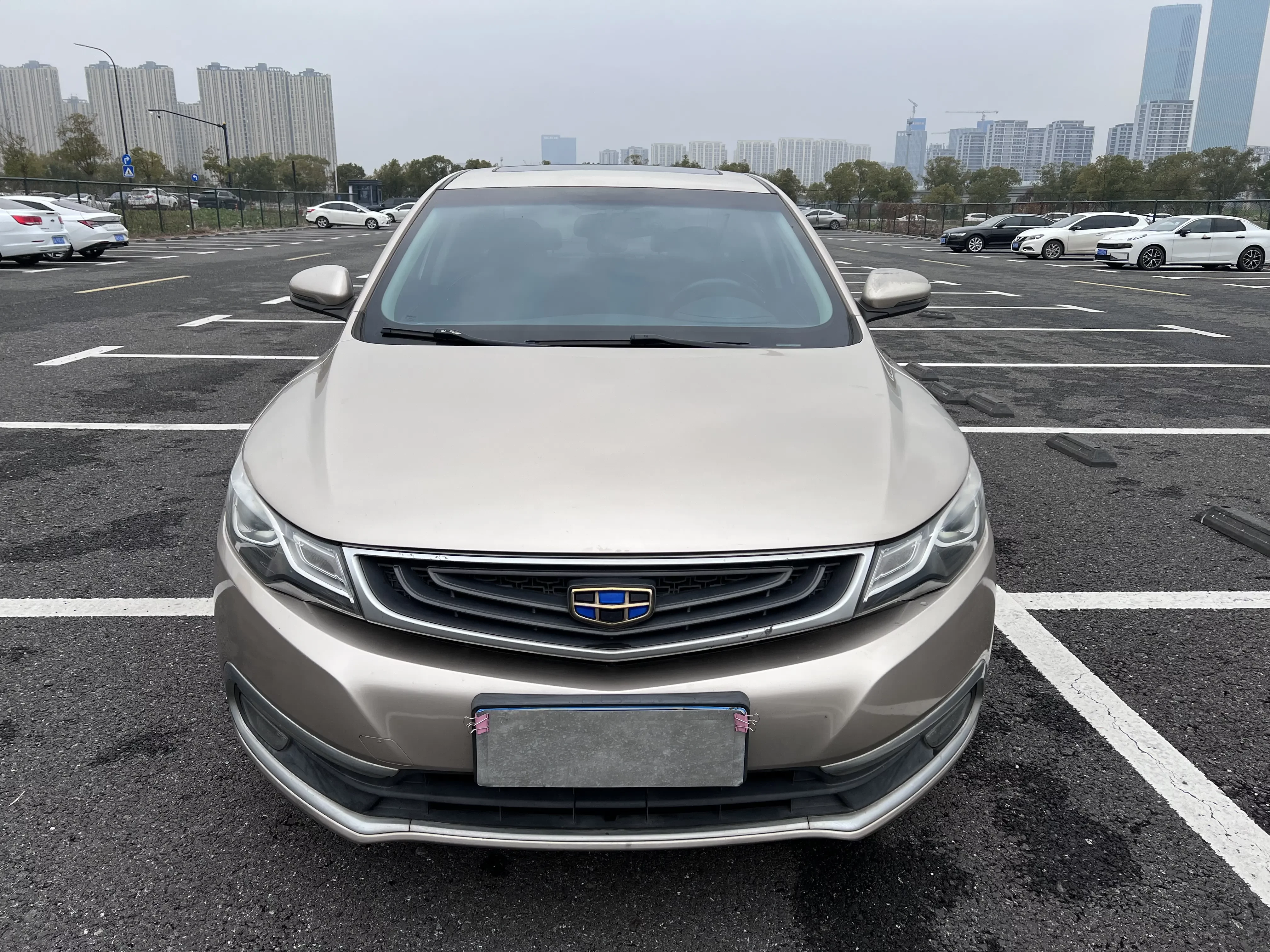 Geely Emgrand GL