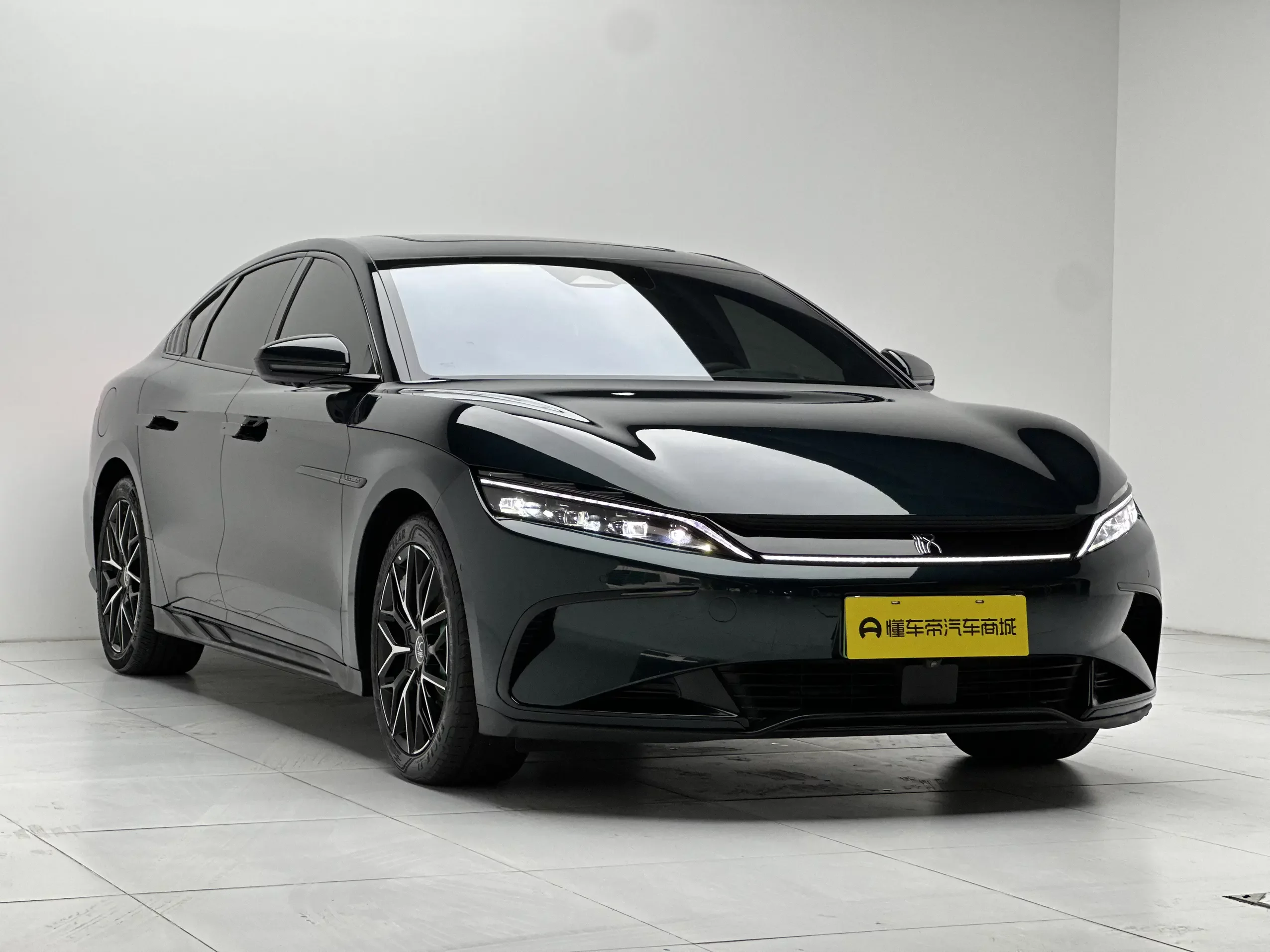 BYD Han EV