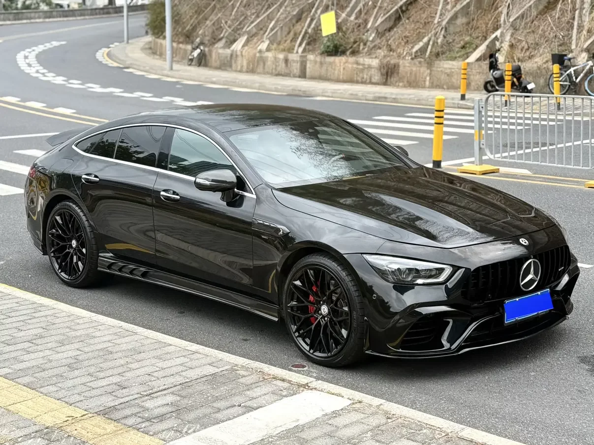 Mercedes-Benz AMG GT