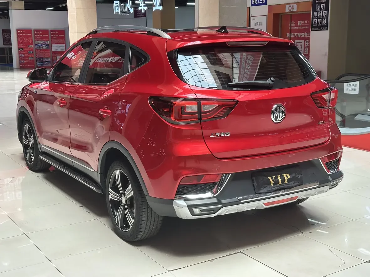 MG ZS