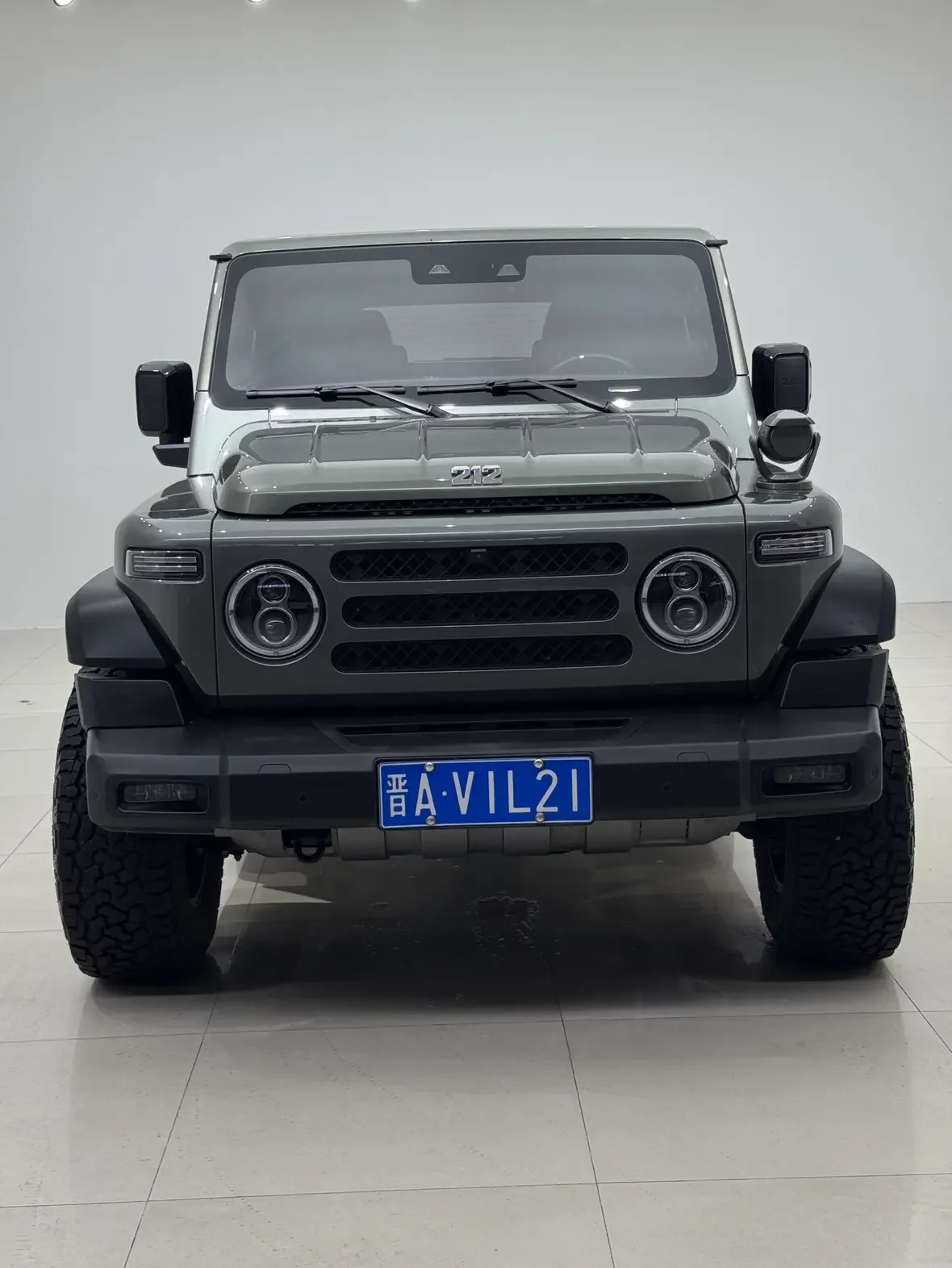 212 T01