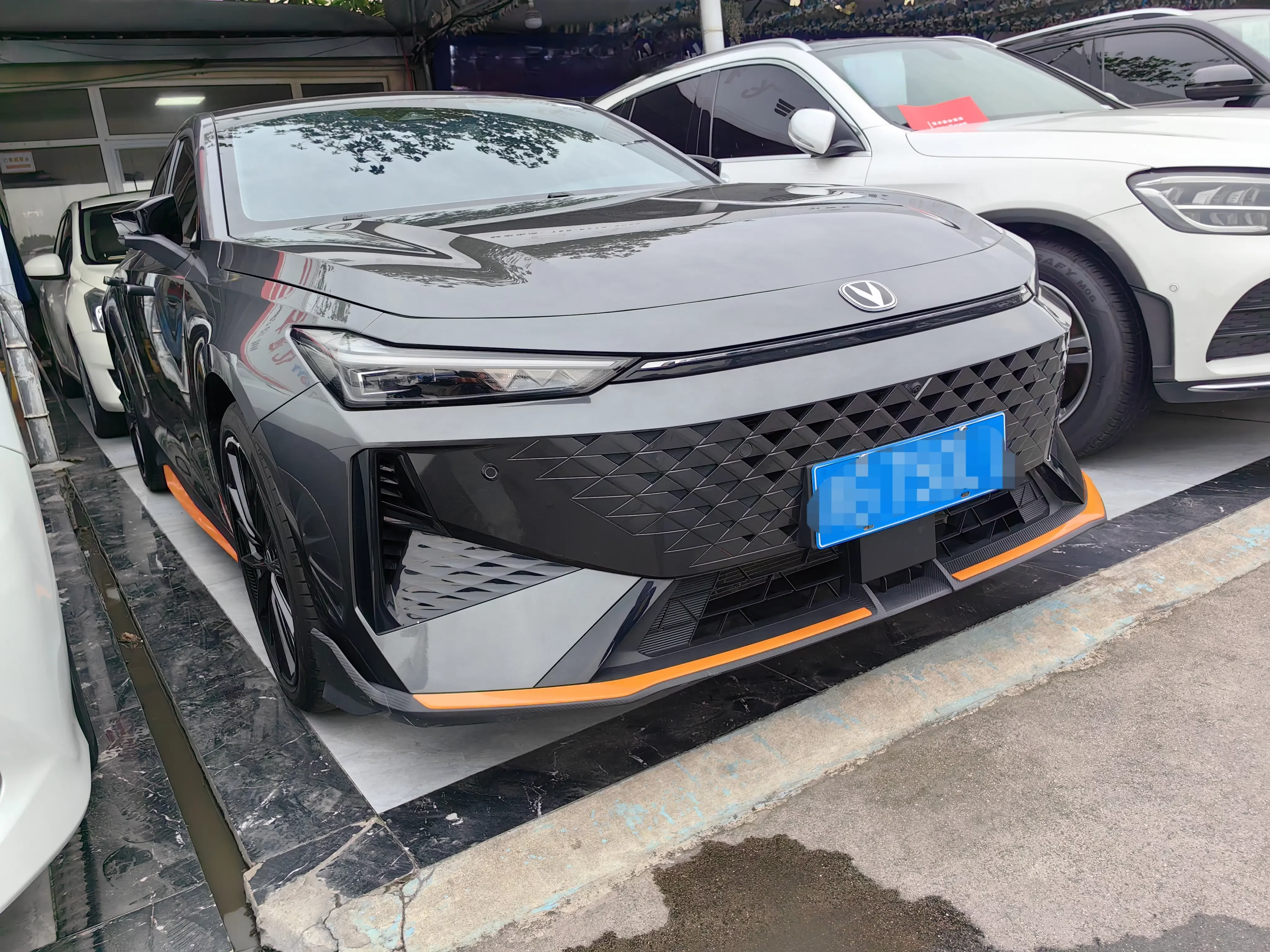 Changan UNI-V
