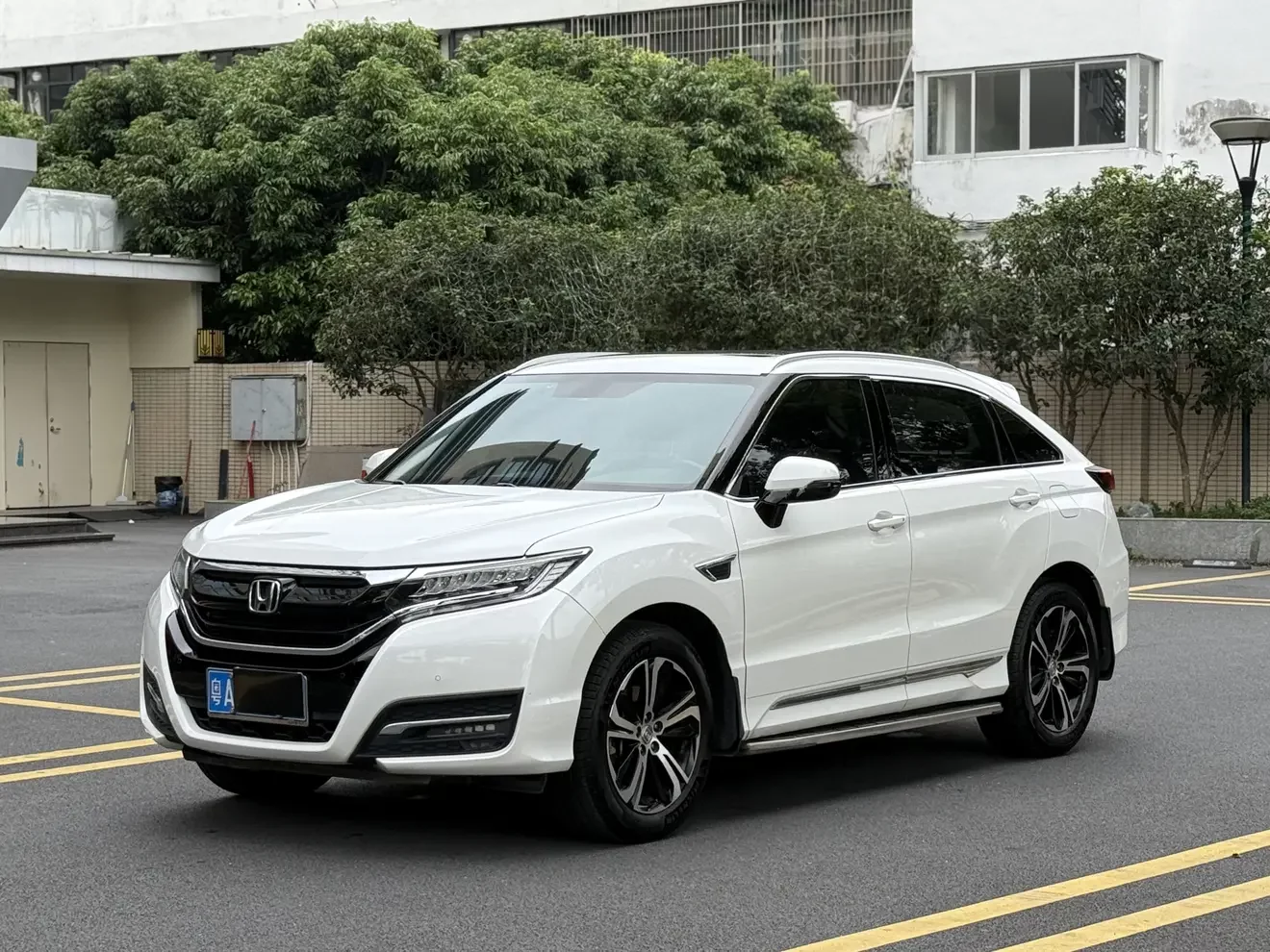 Honda UR-V