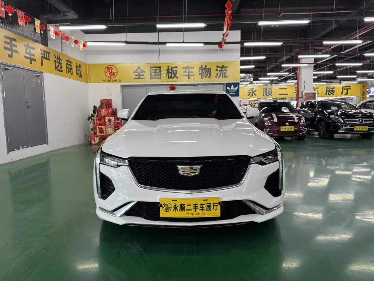 Cadillac CT4