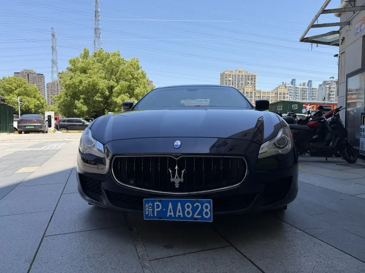 Maserati President