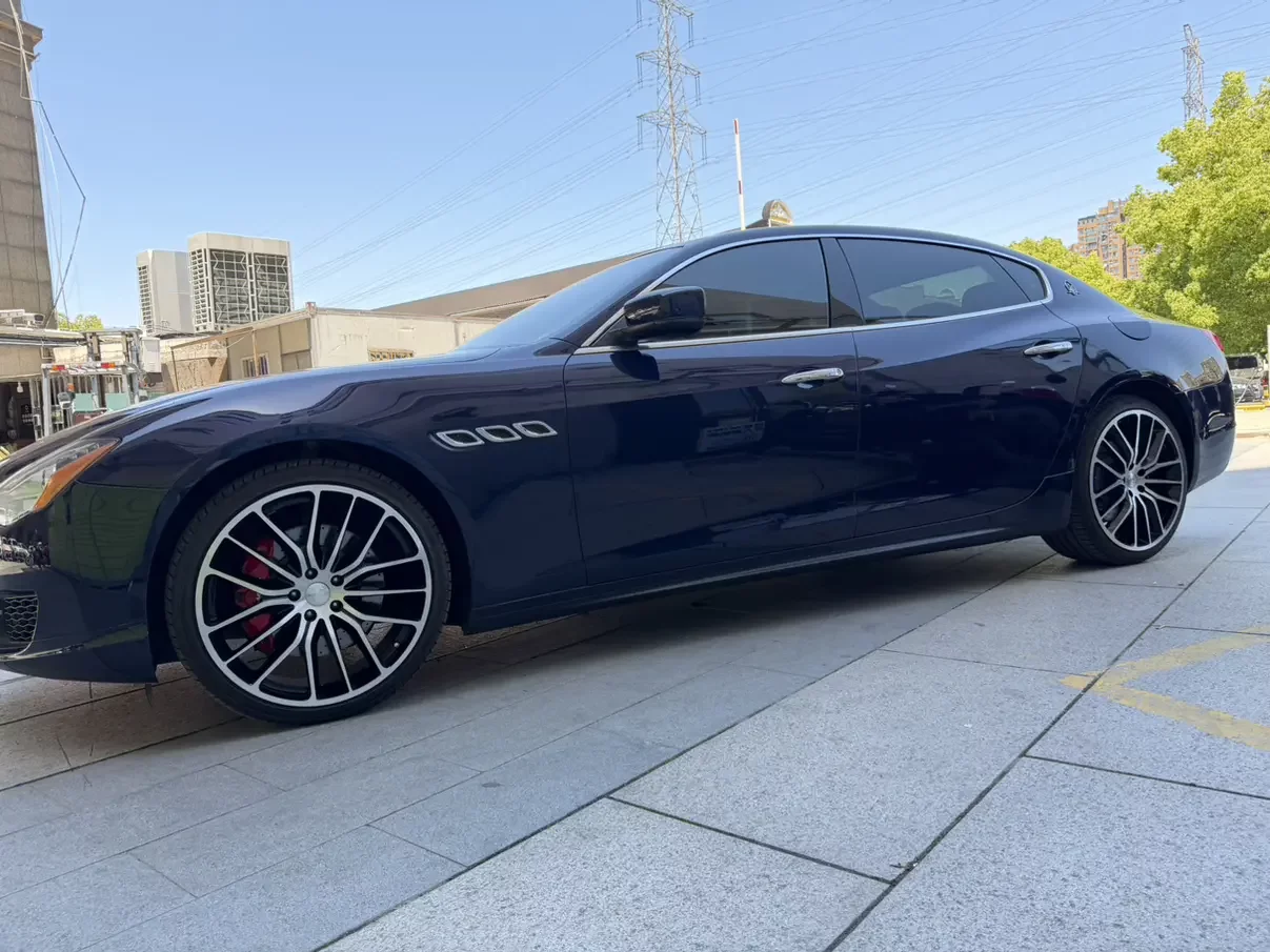 Maserati President