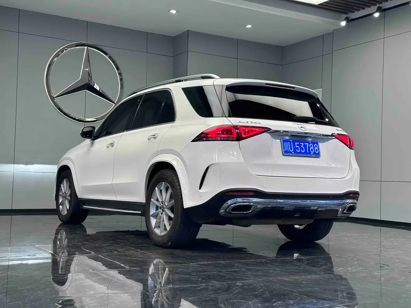 Mercedes-Benz GLE (Imported)