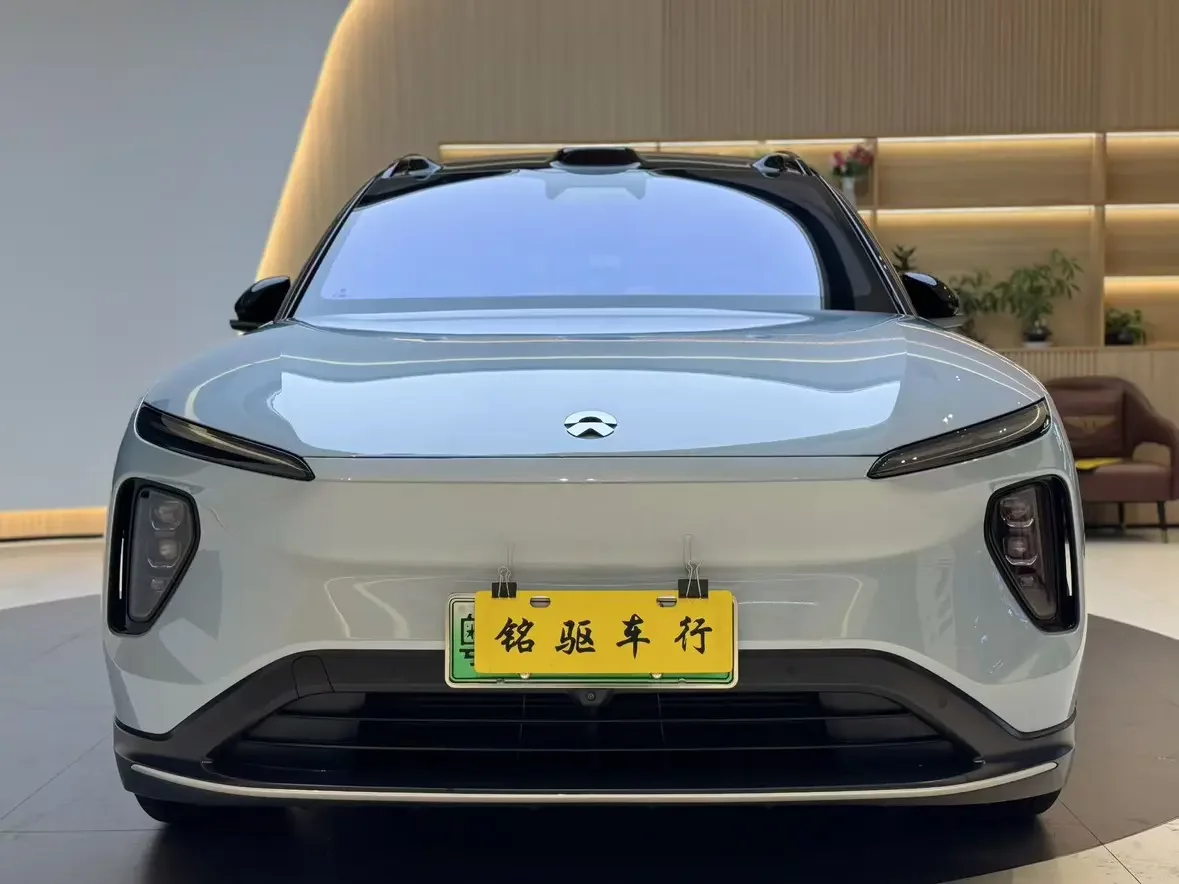 NIO ES6