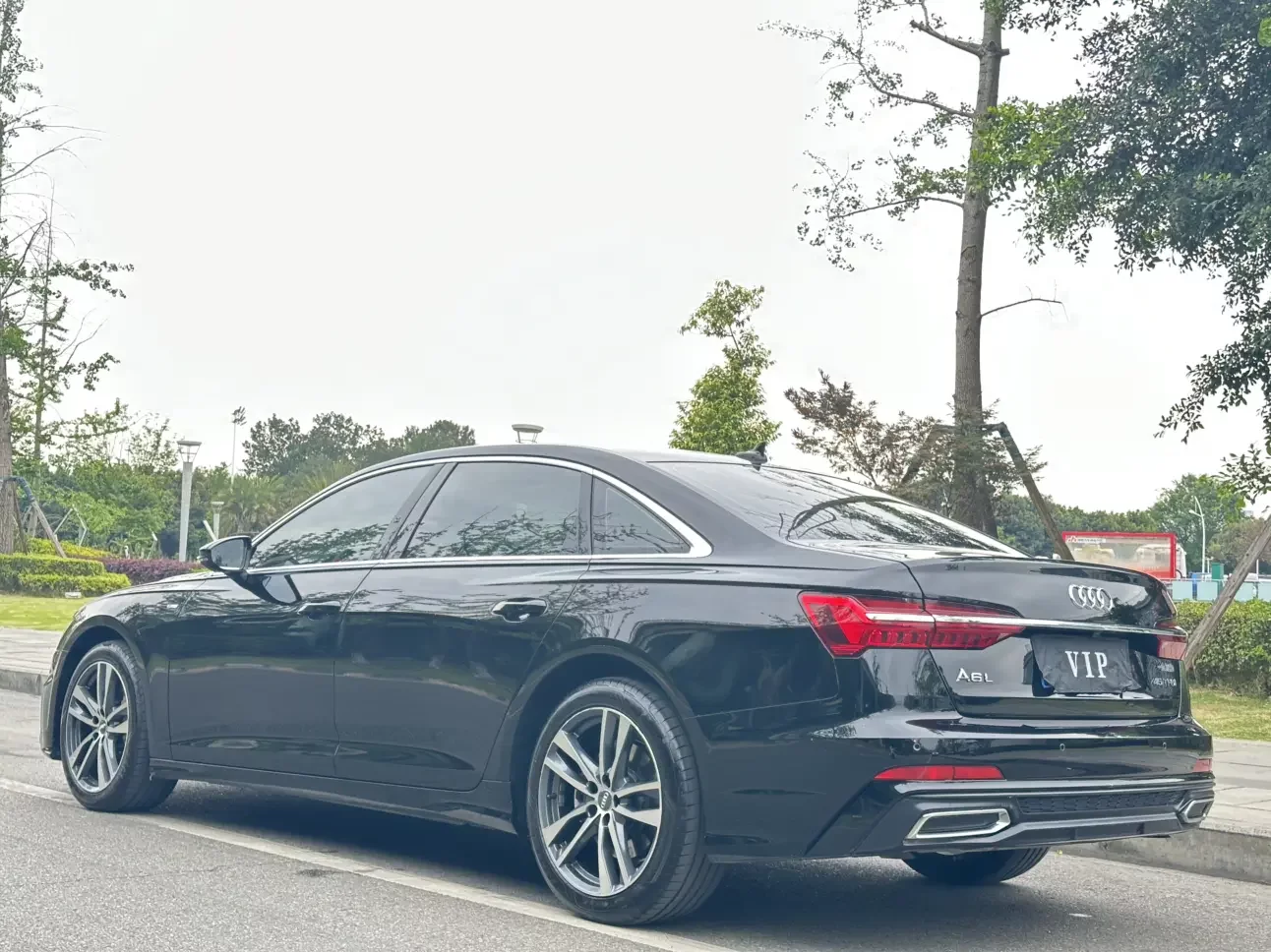 Audi A6L
