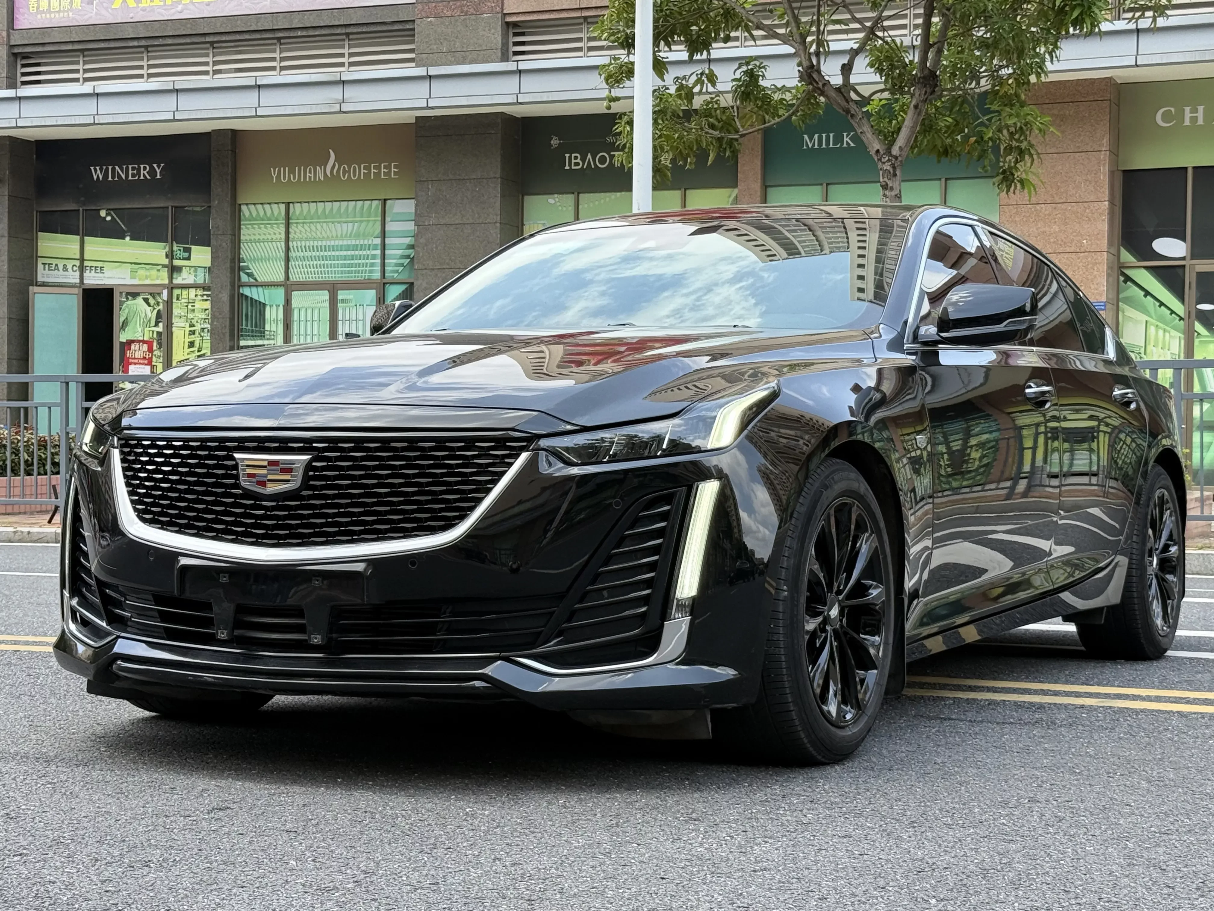 Cadillac CT5