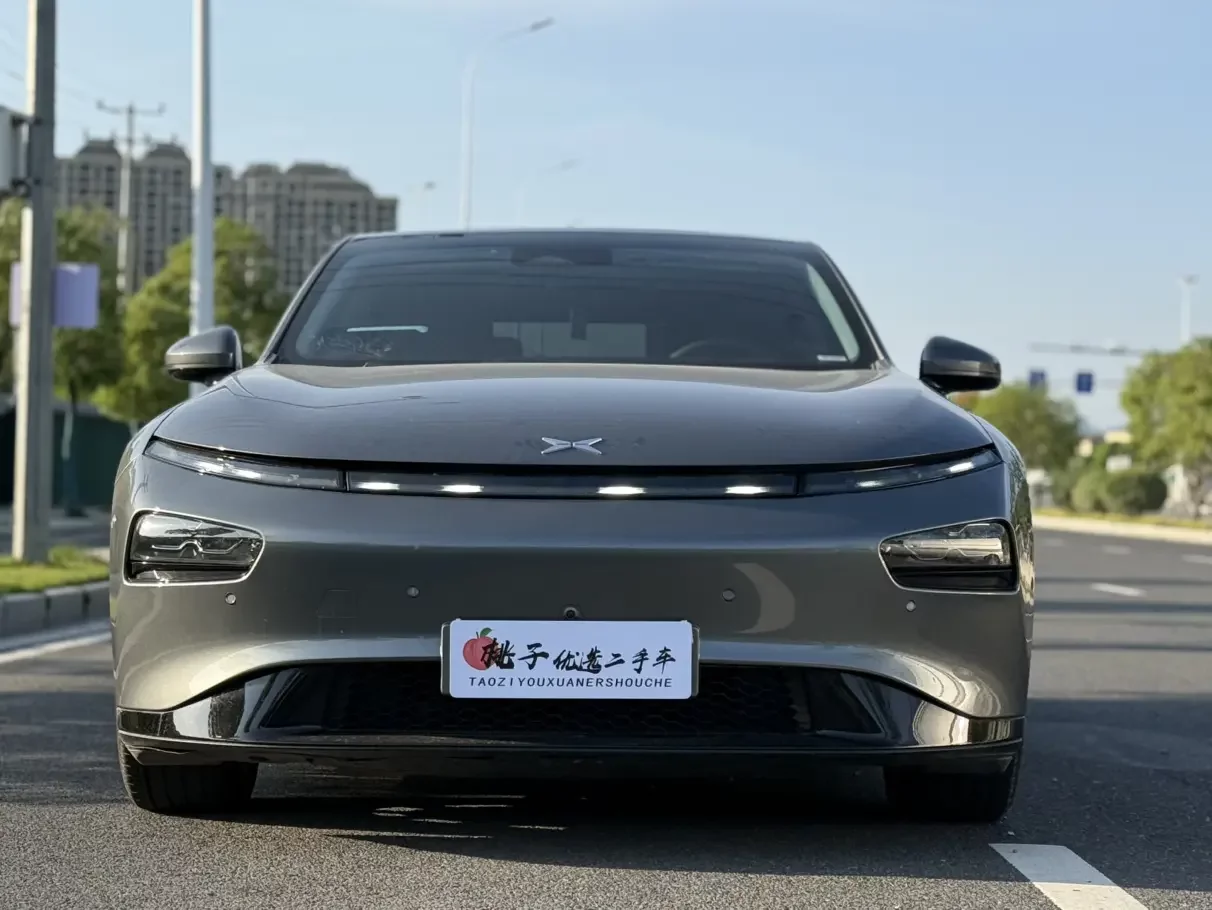 Xpeng P7