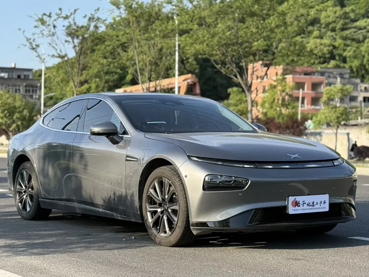 Xpeng P7