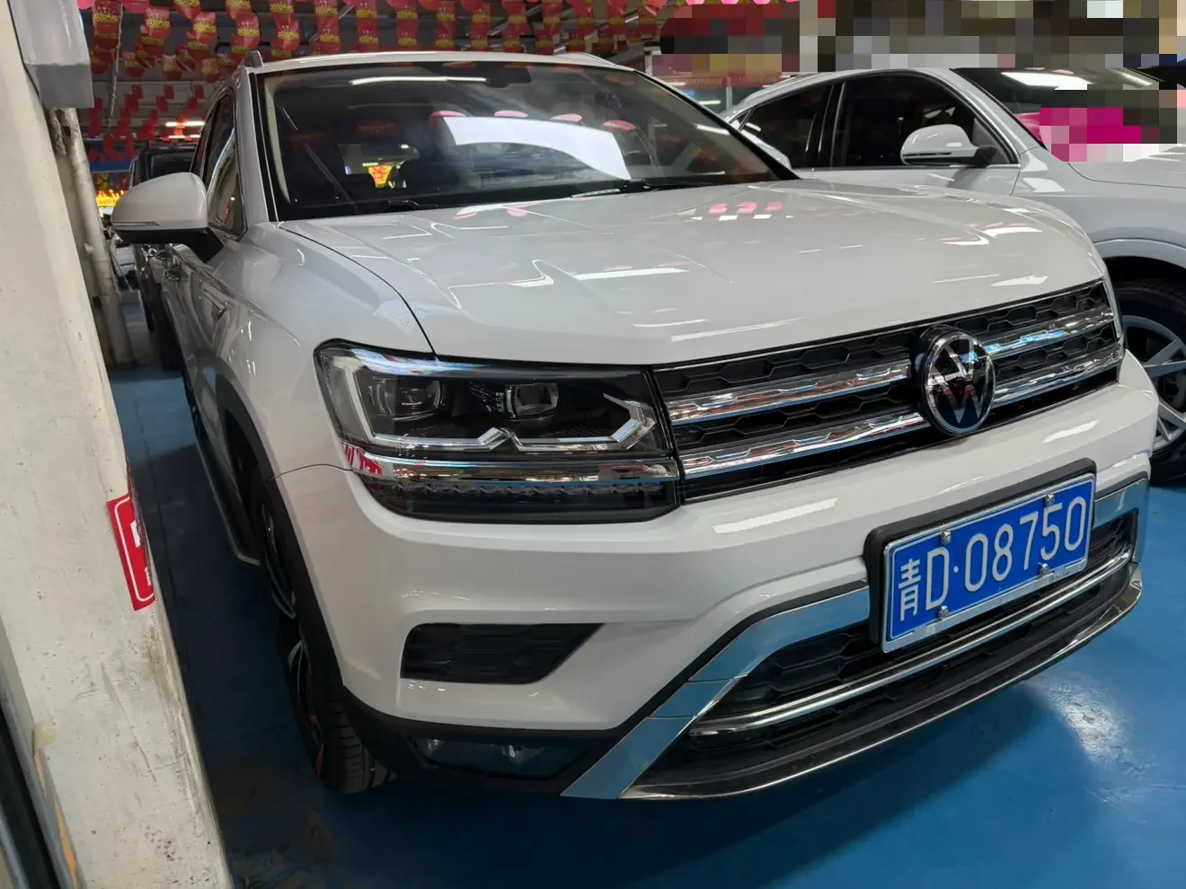 Volkswagen Tharu