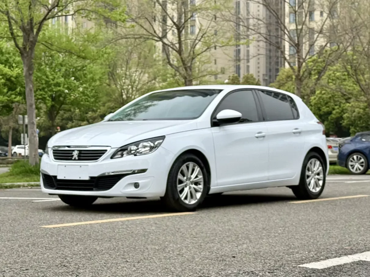 Peugeot 308S