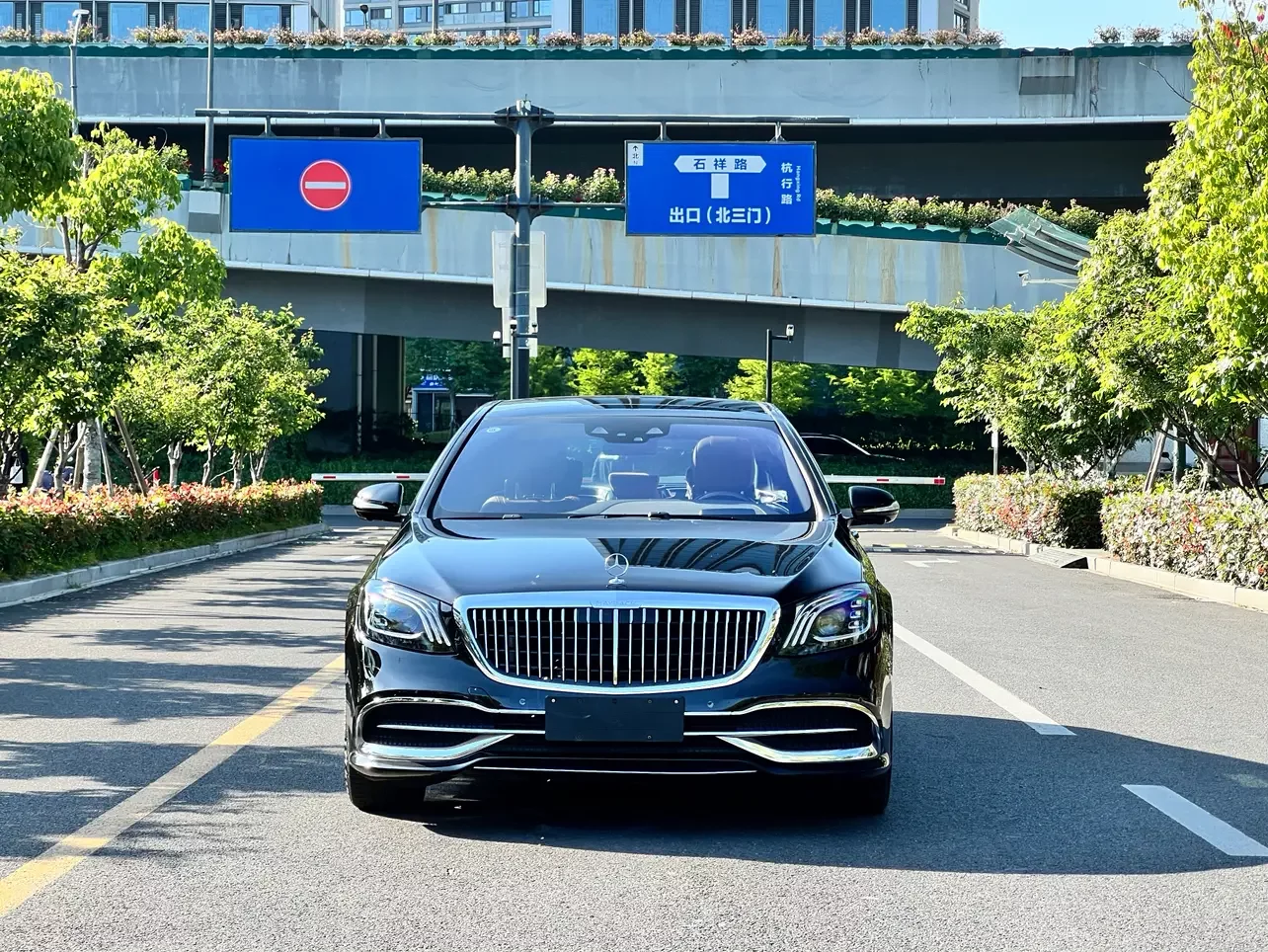 Mercedes-Benz Maybach S-Class