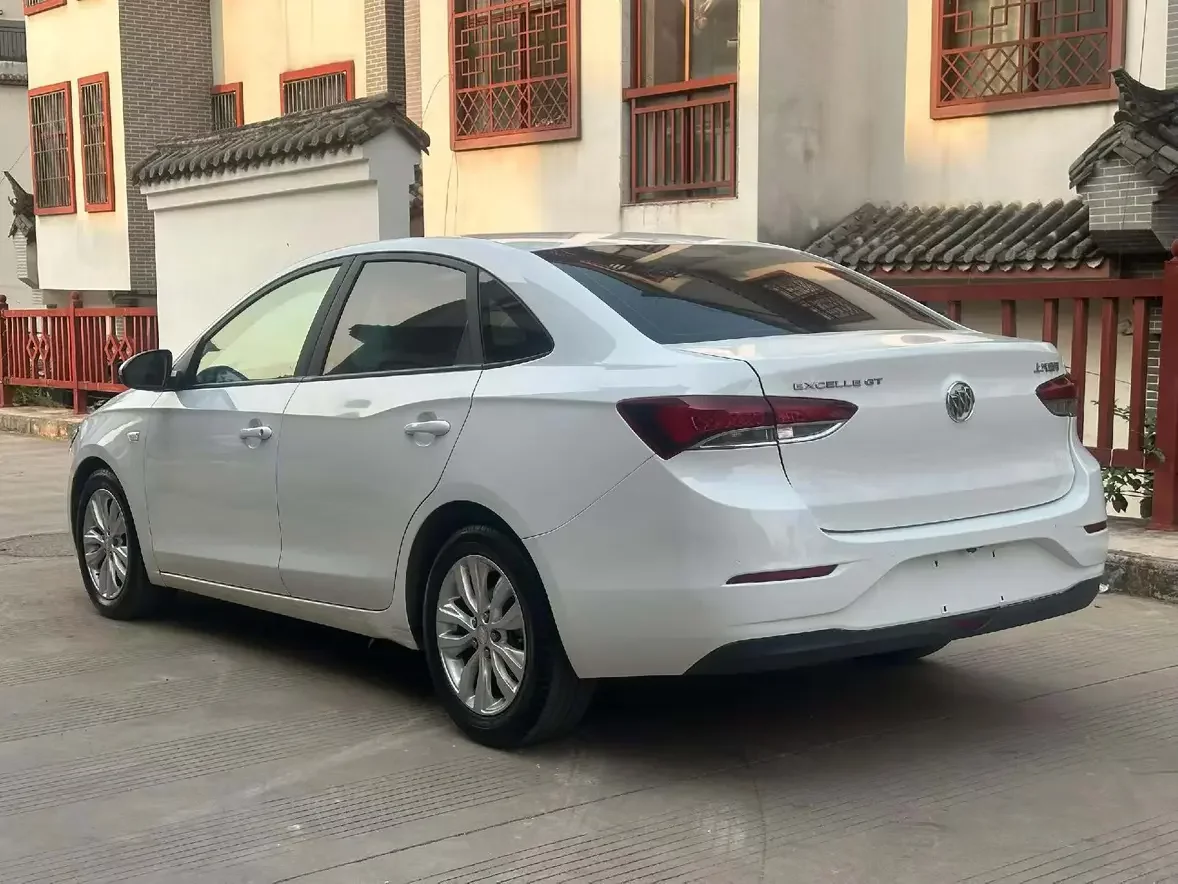 Buick Yinglang