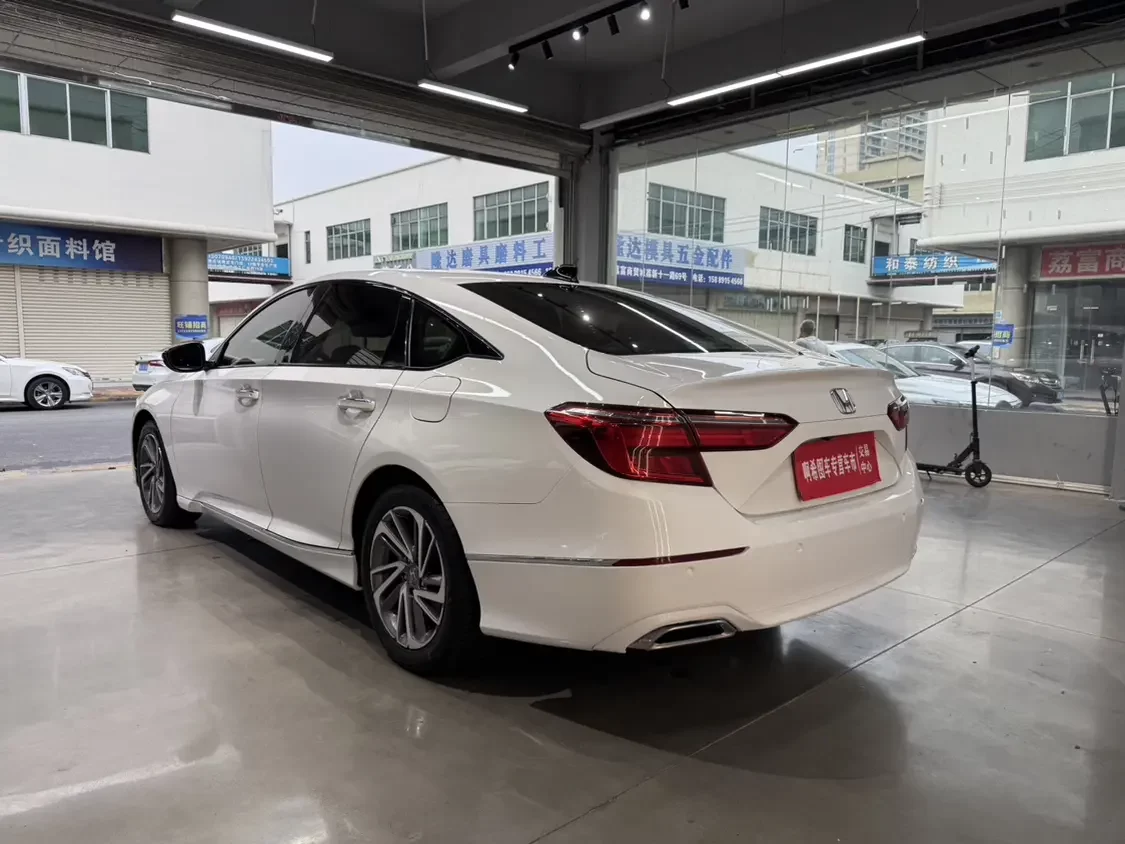 Honda Inspire
