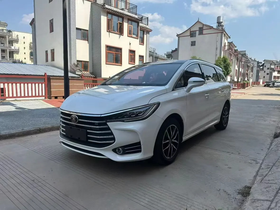 BYD Song MAX
