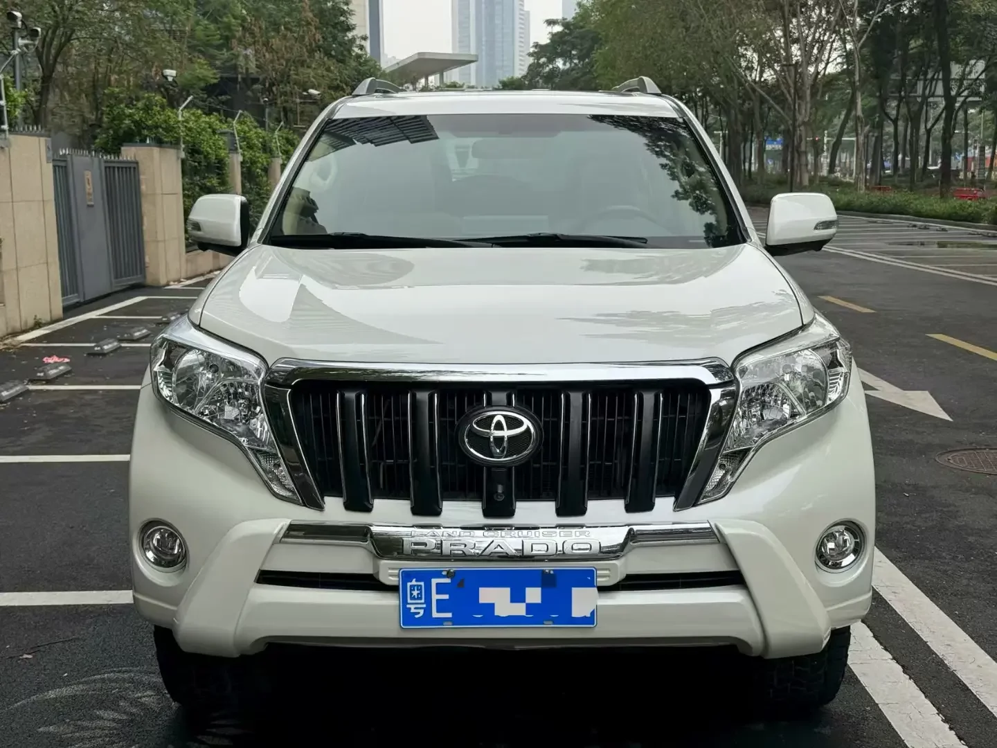 Toyota prado
