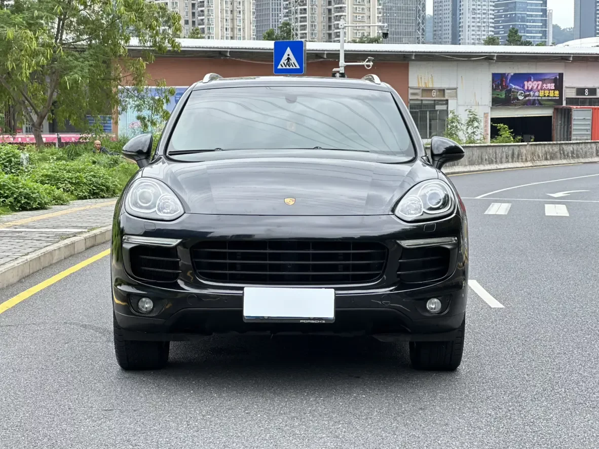 Porsche Cayenne E-Hybrid