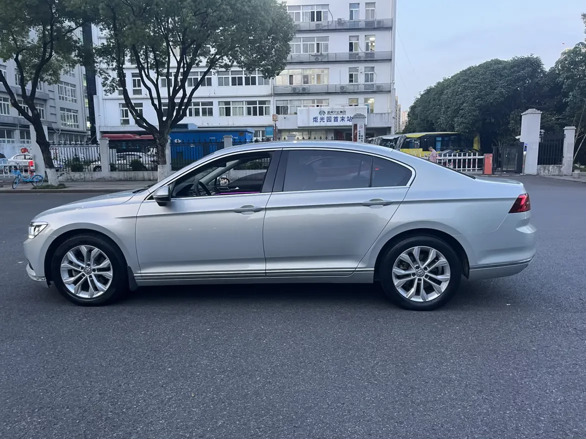 Volkswagen Magotan