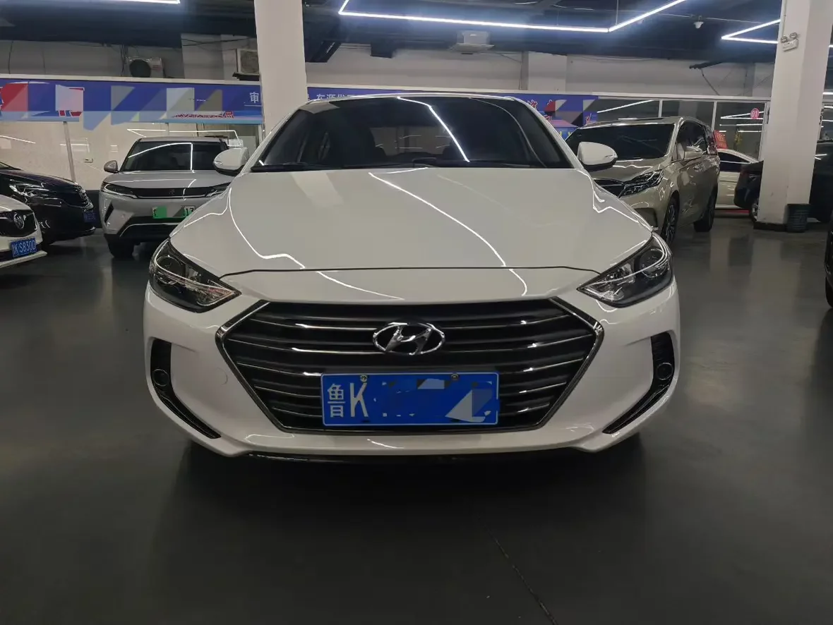 Hyundai lead