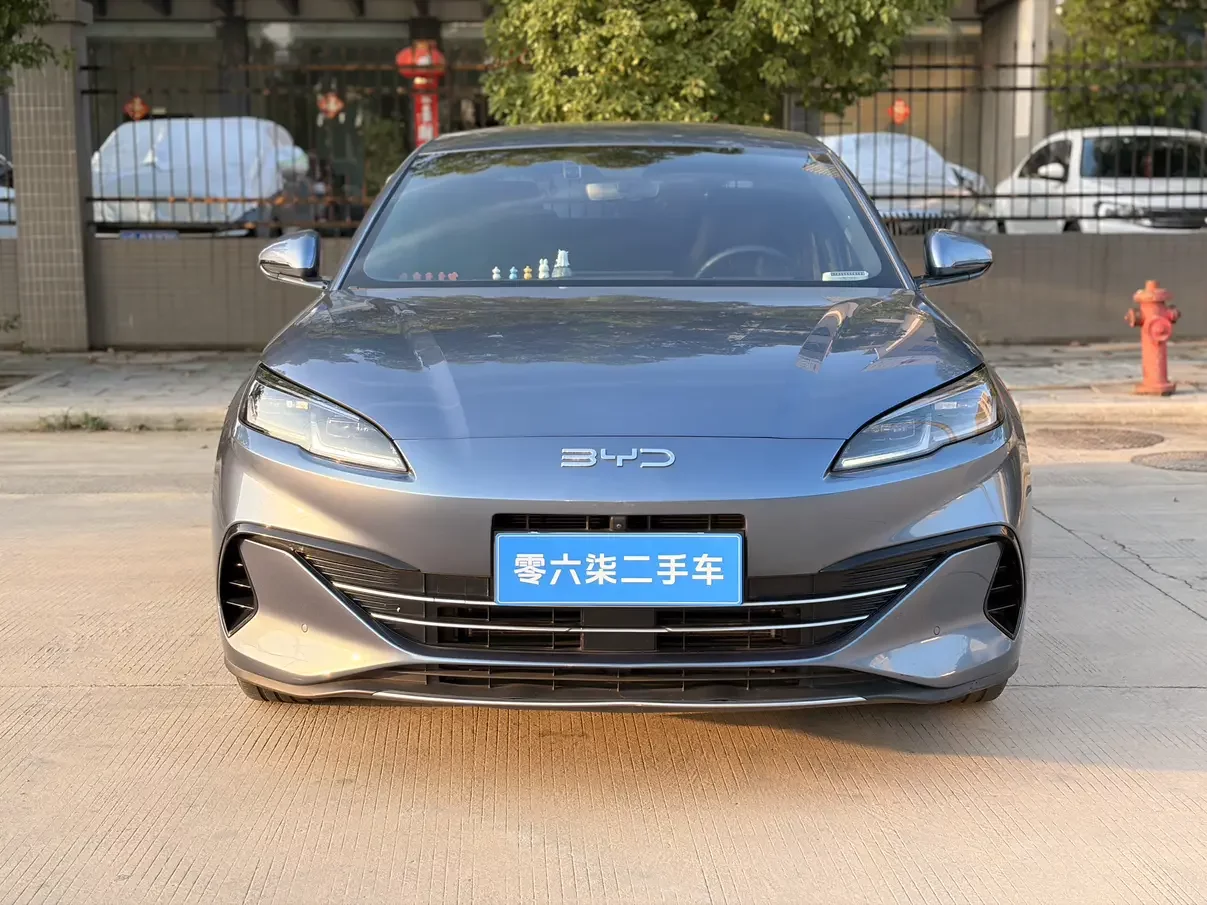 BYD Seal 06DM