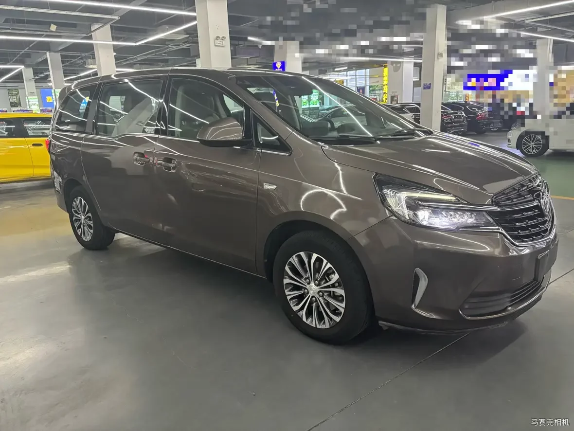 Buick GL8