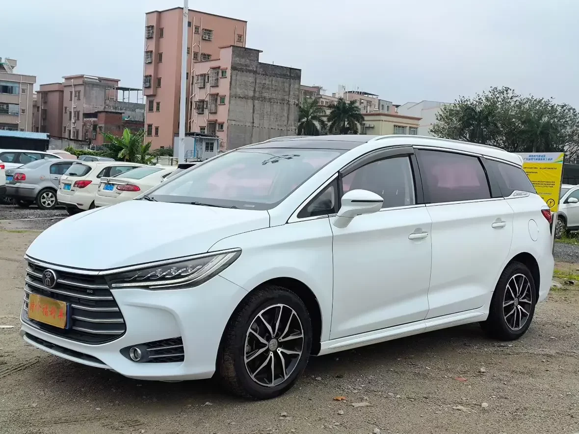 BYD Song MAX