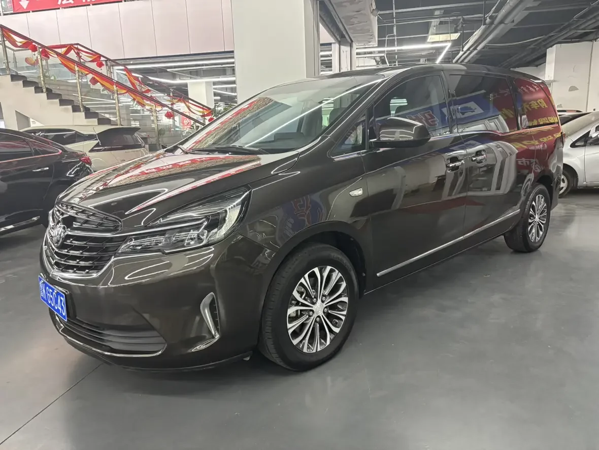 Buick GL8