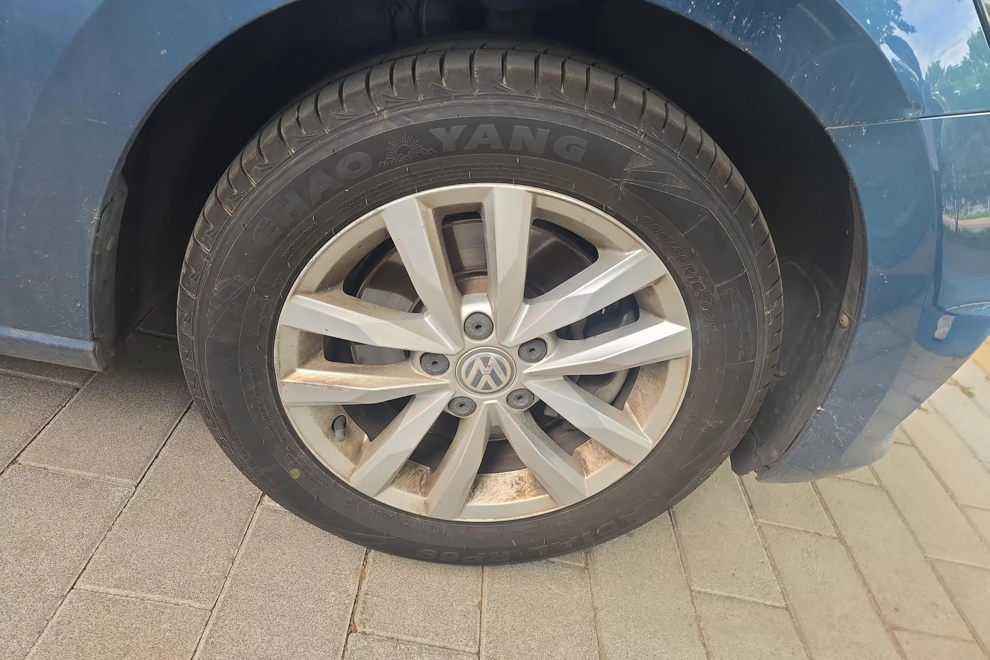 Volkswagen Touran L