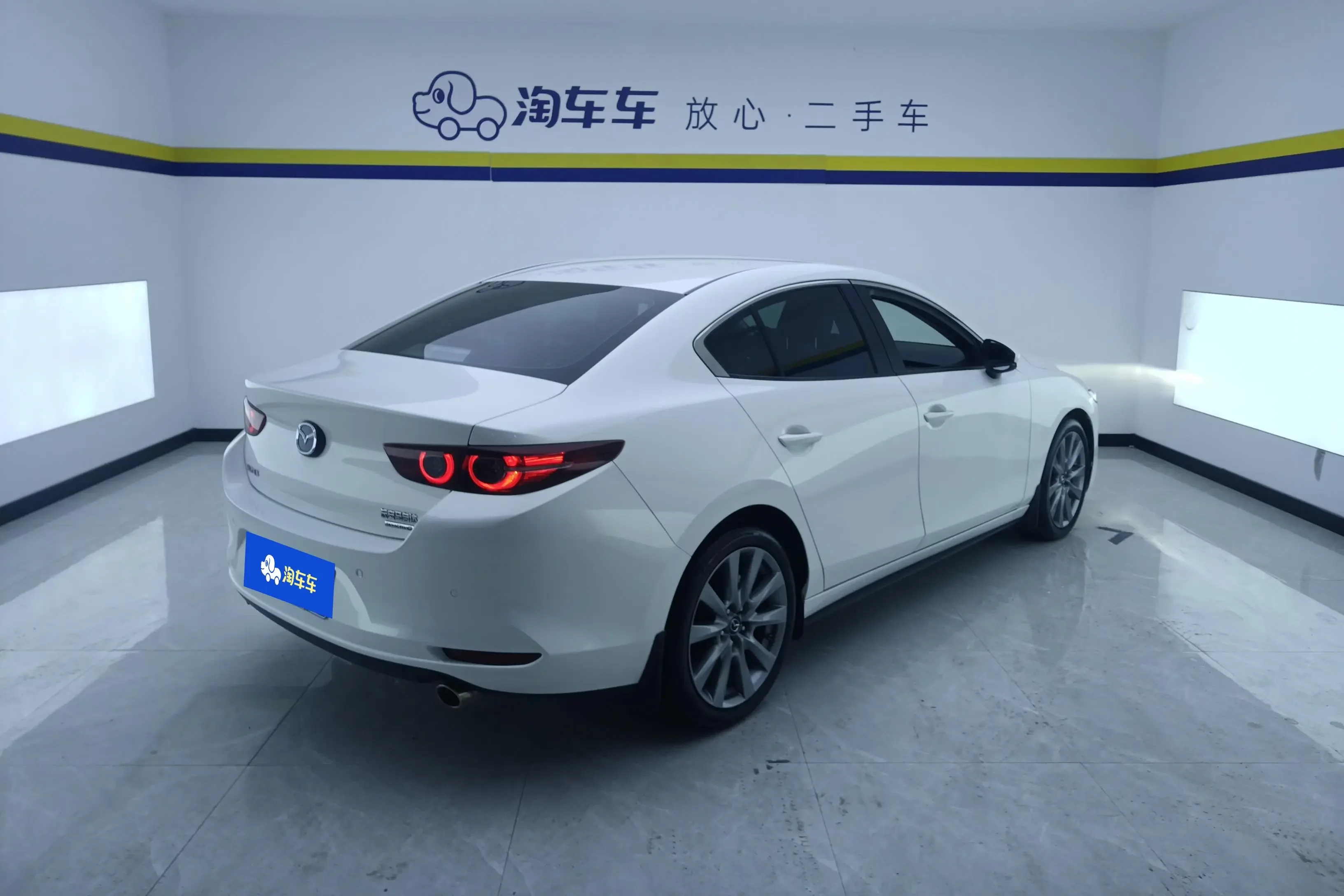 catalog-car-3