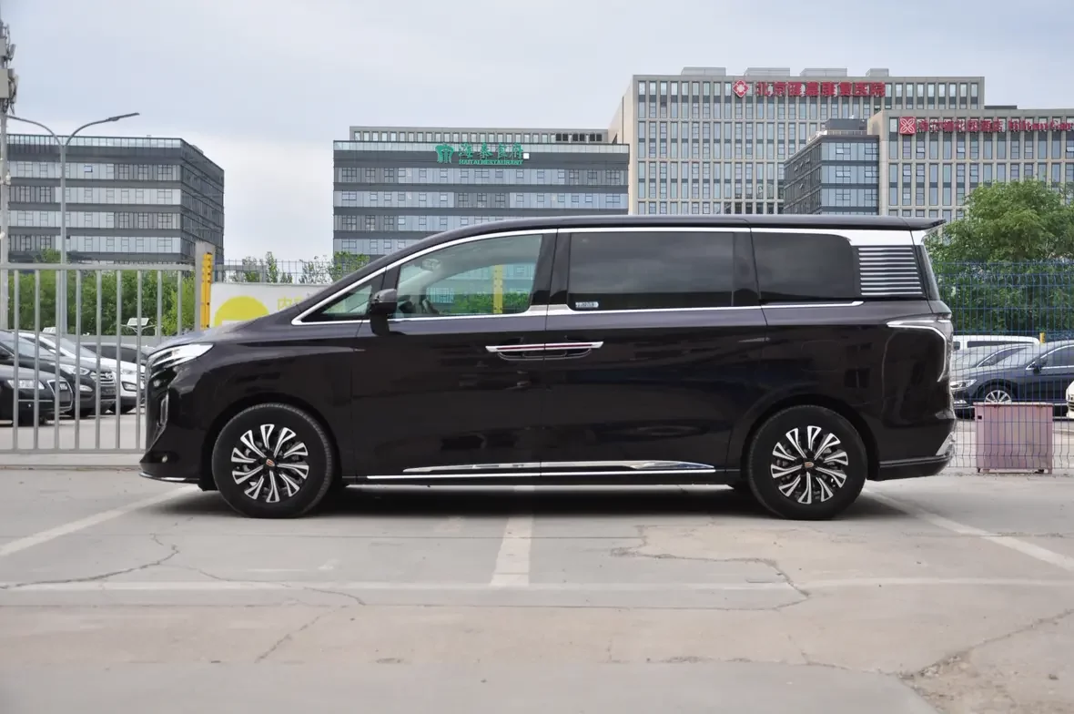 Hongqi HQ9 PHEV