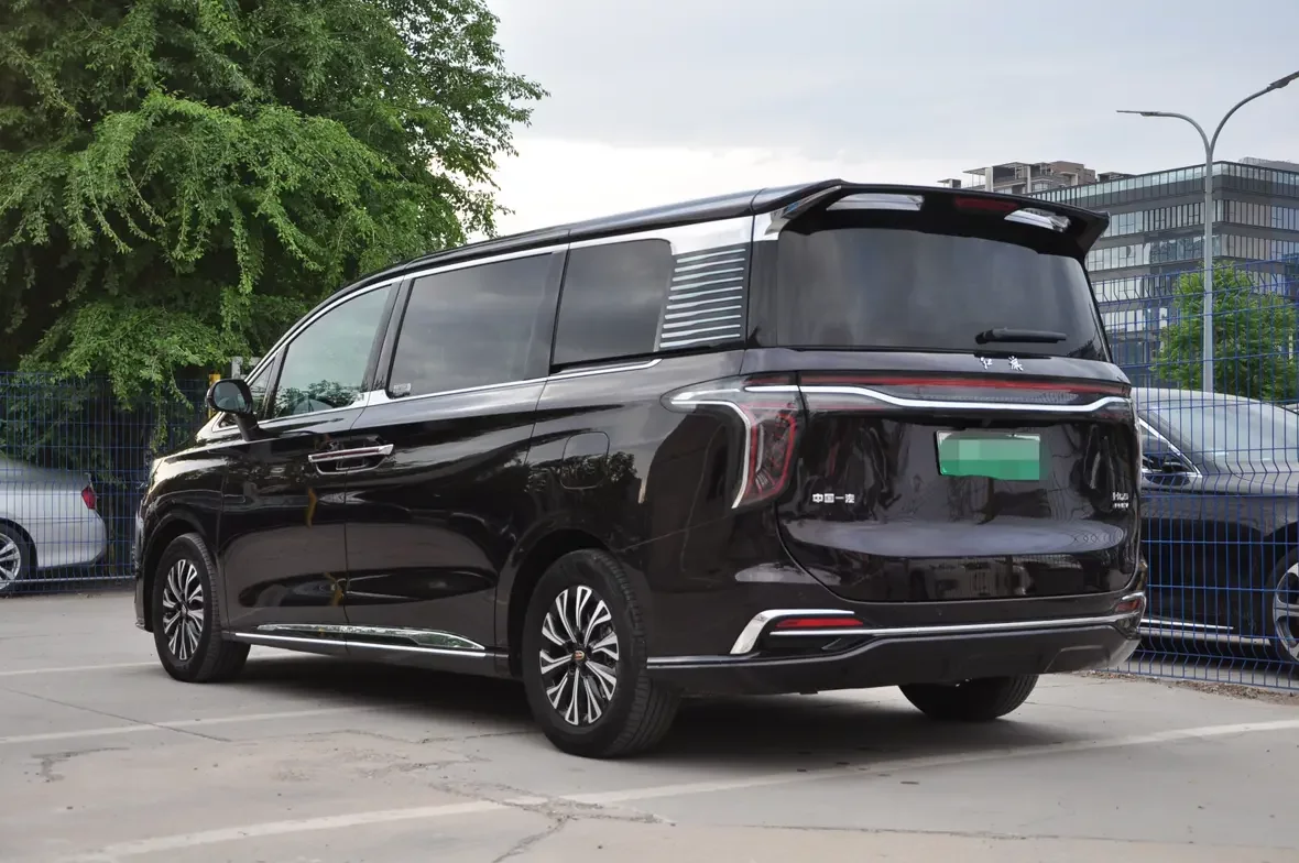 Hongqi HQ9 PHEV