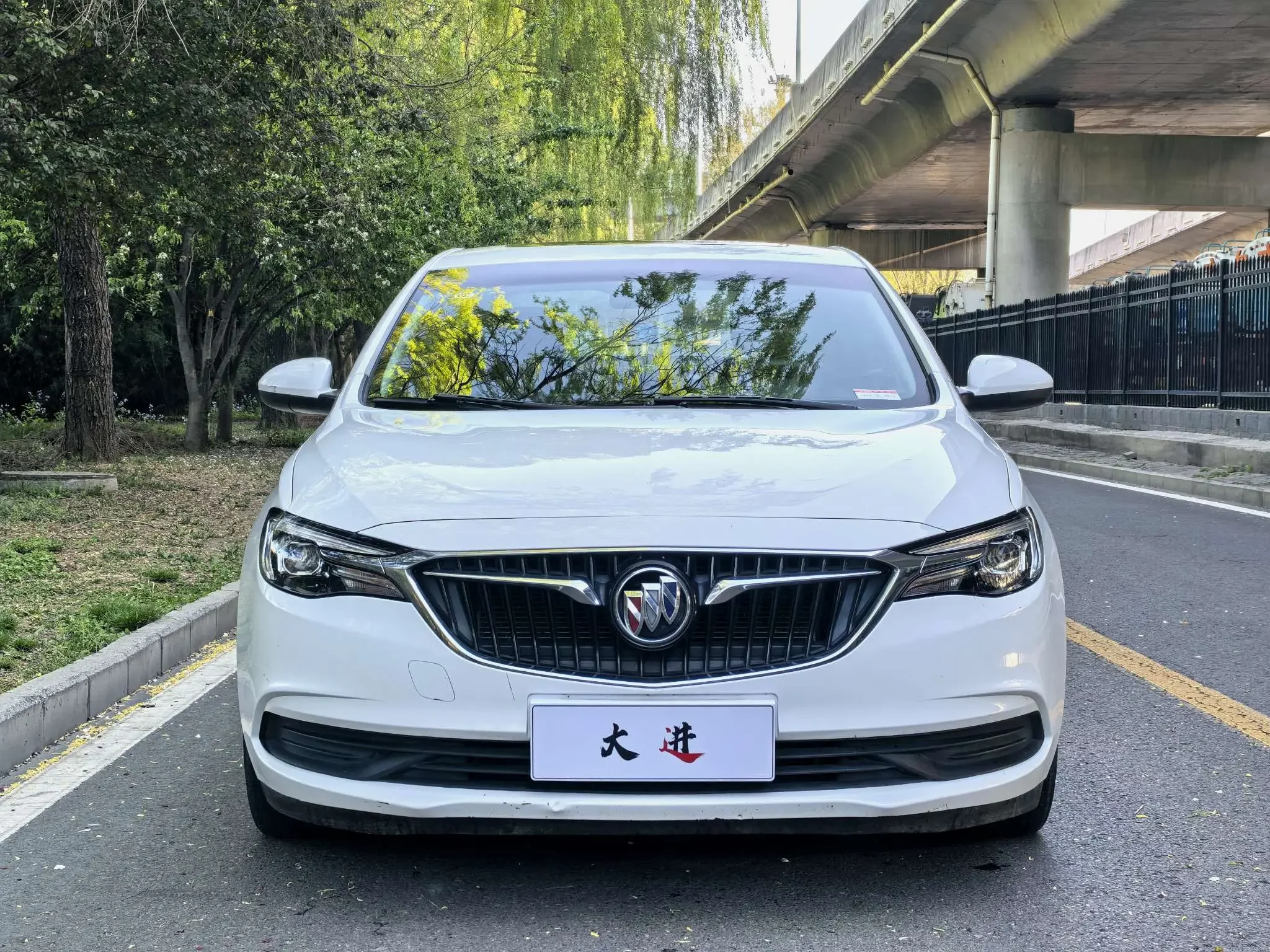 Buick Yinglang