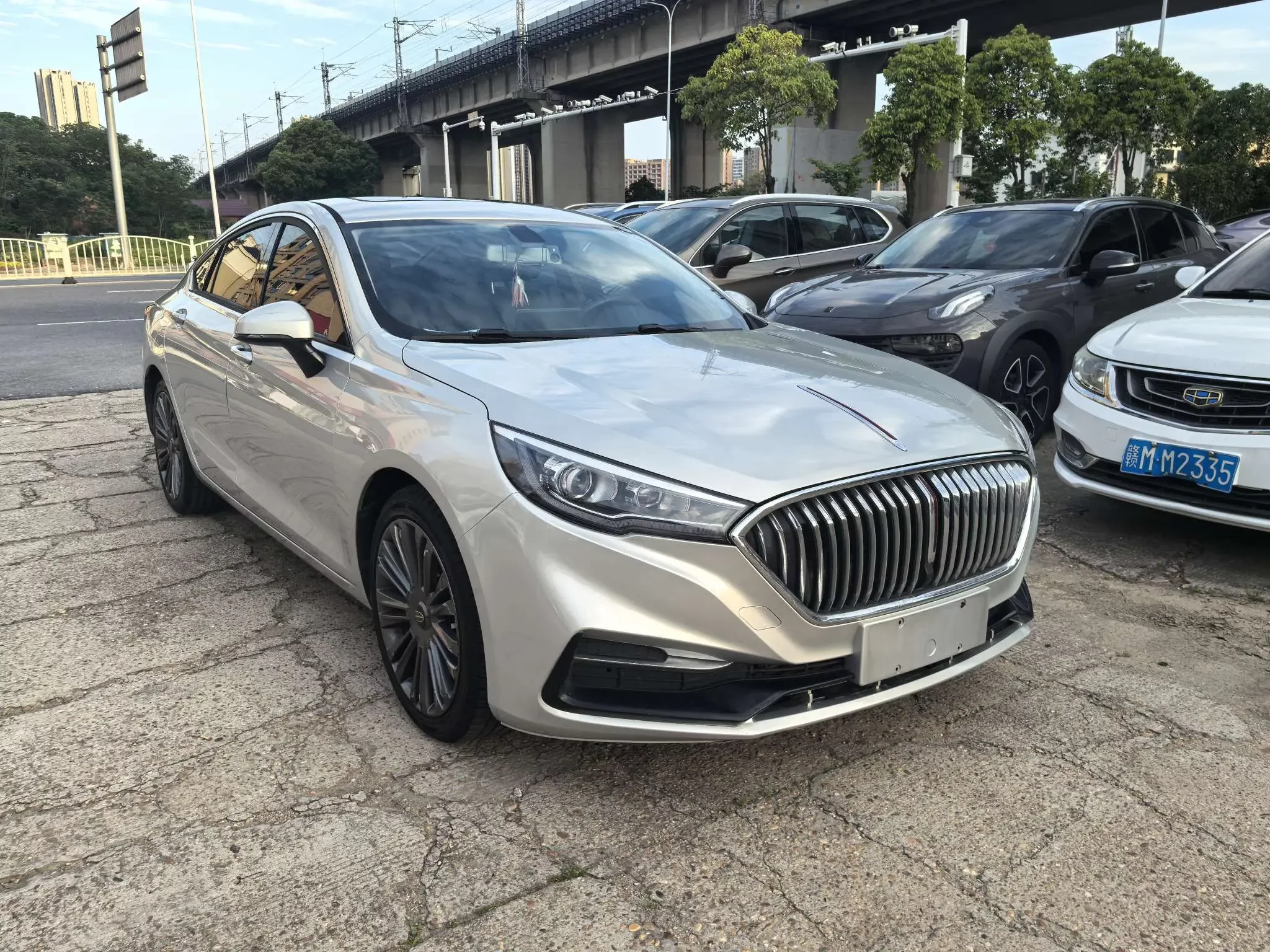 Hongqi H5 classic