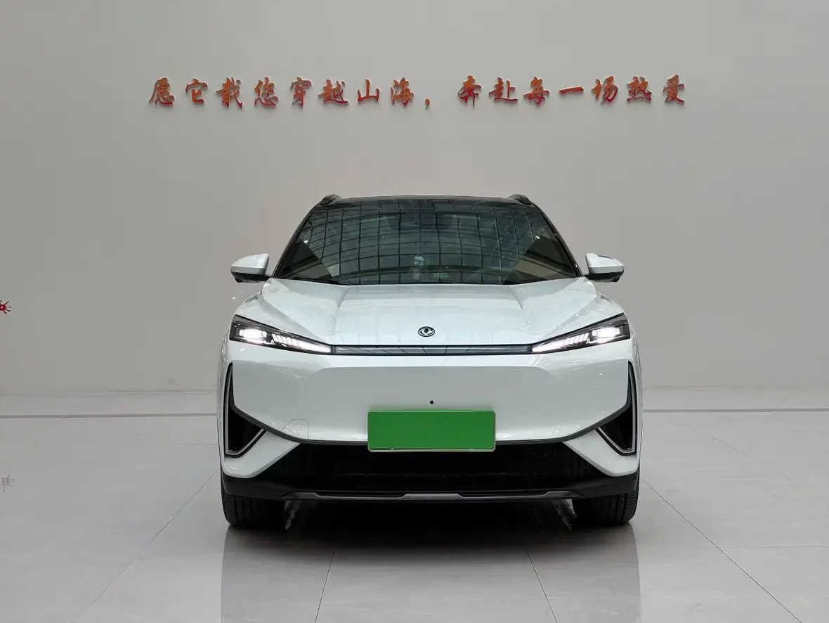 Dongfeng Fengshen L7 PHEV