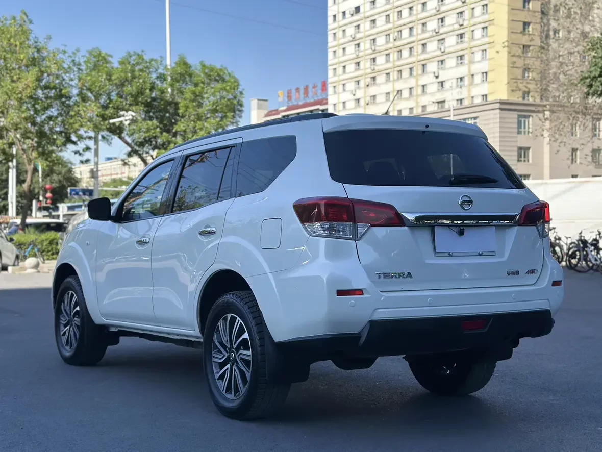 Nissan Tuda