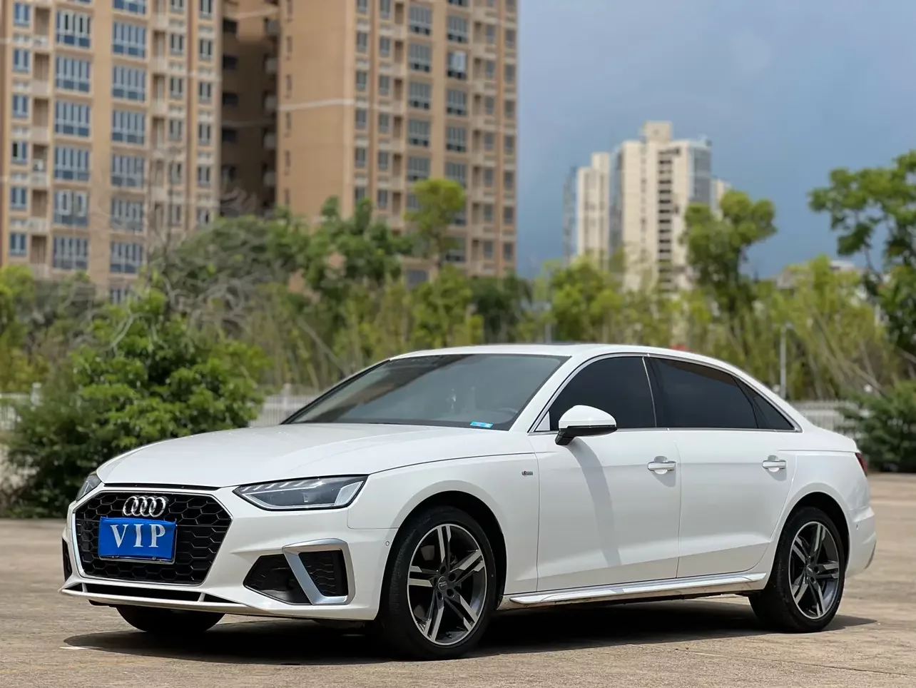 Audi A4L
