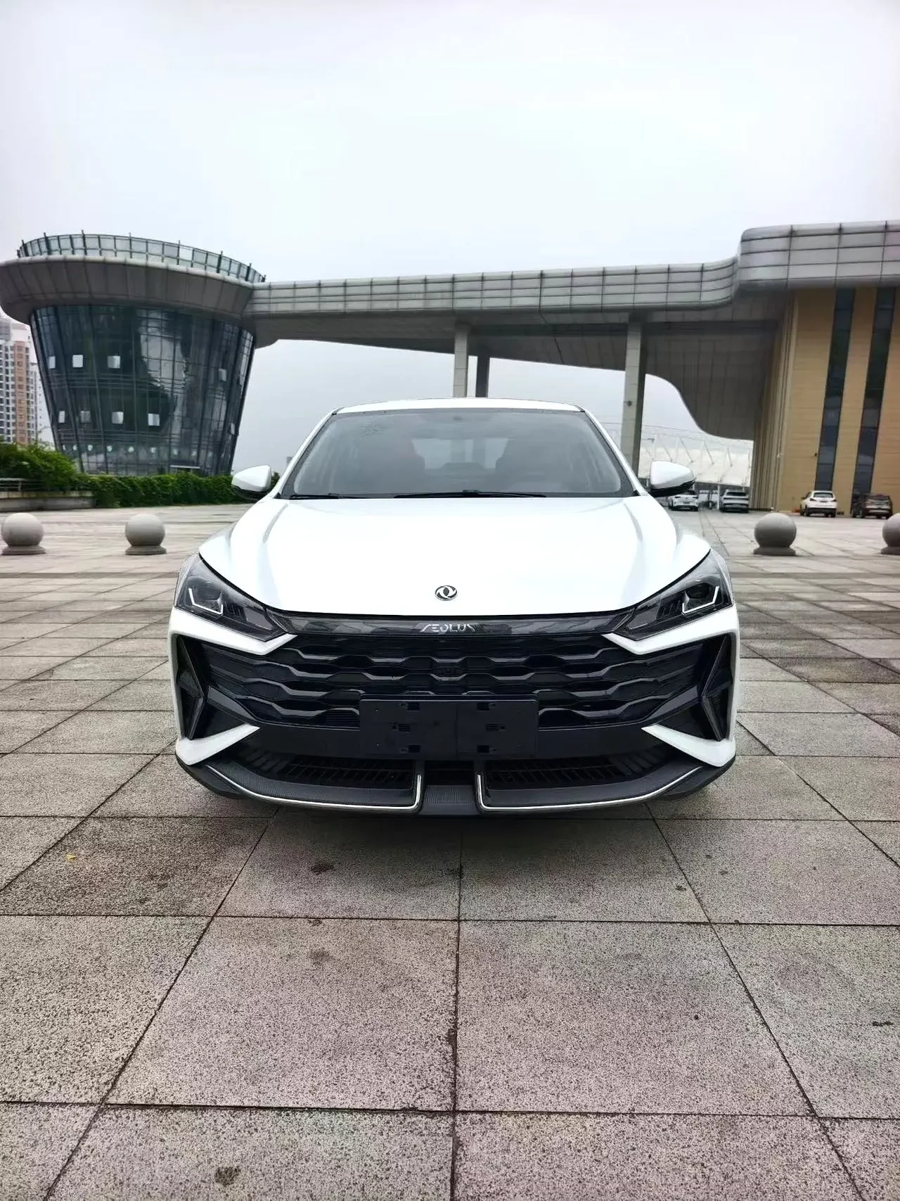 Dongfeng Yixuan