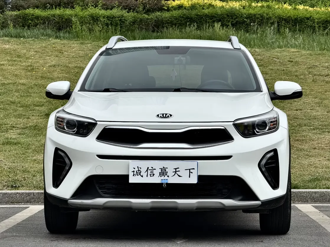 Kia KX1