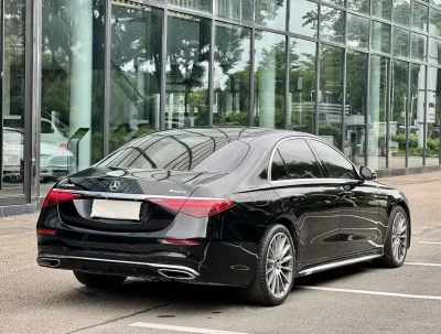 Mercedes-Benz S Class