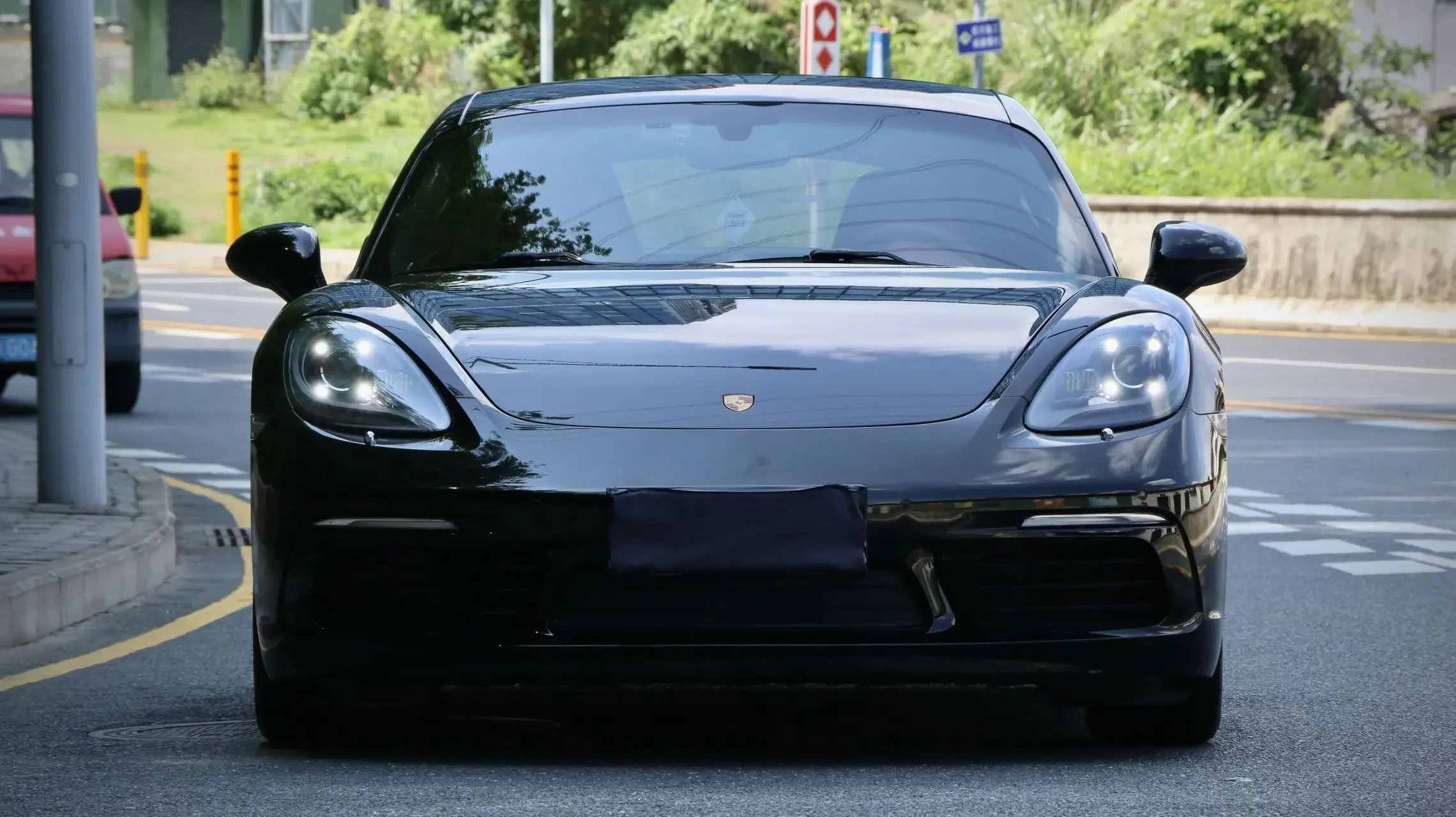 Porsche 718