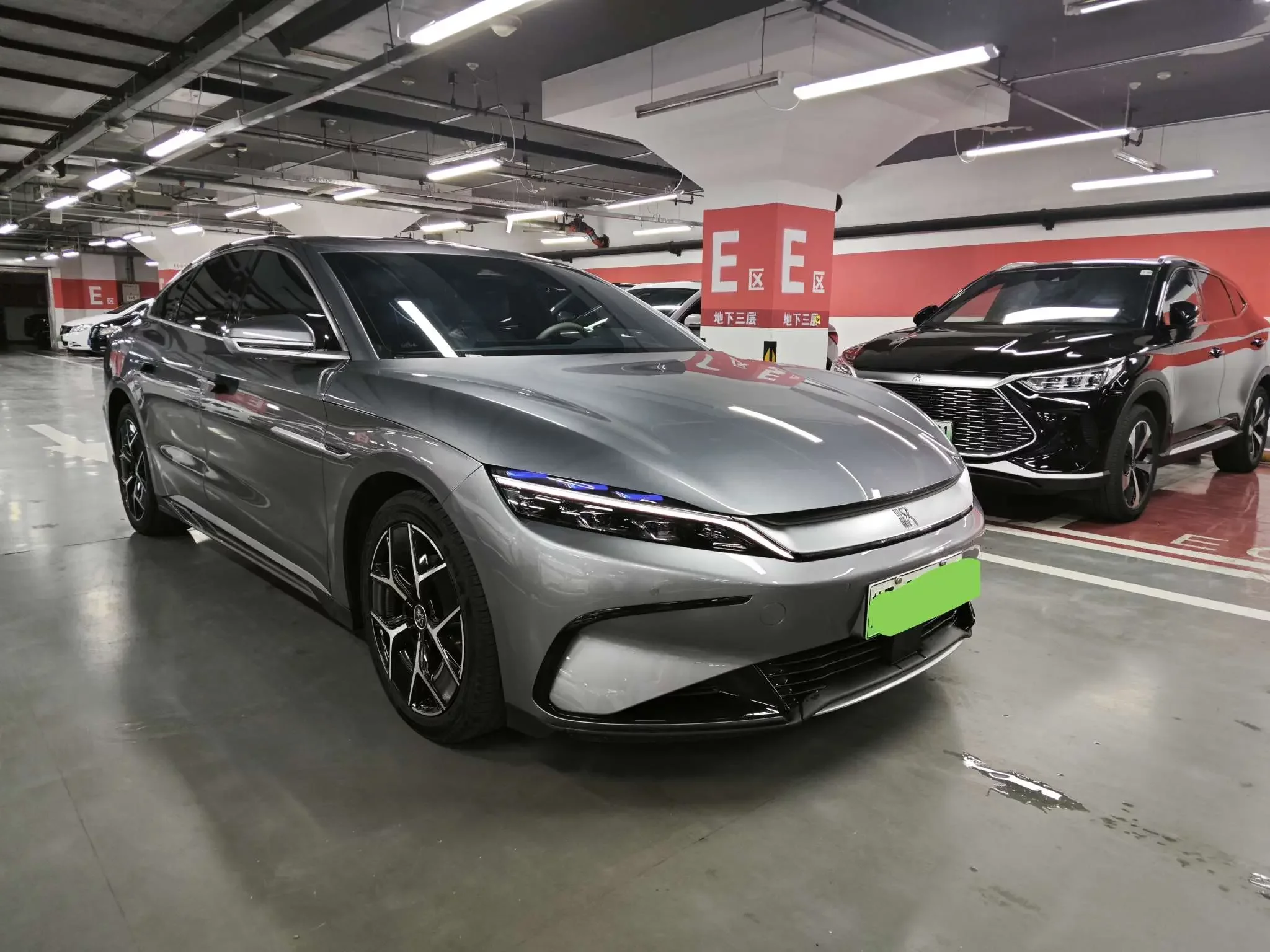 BYD Han EV