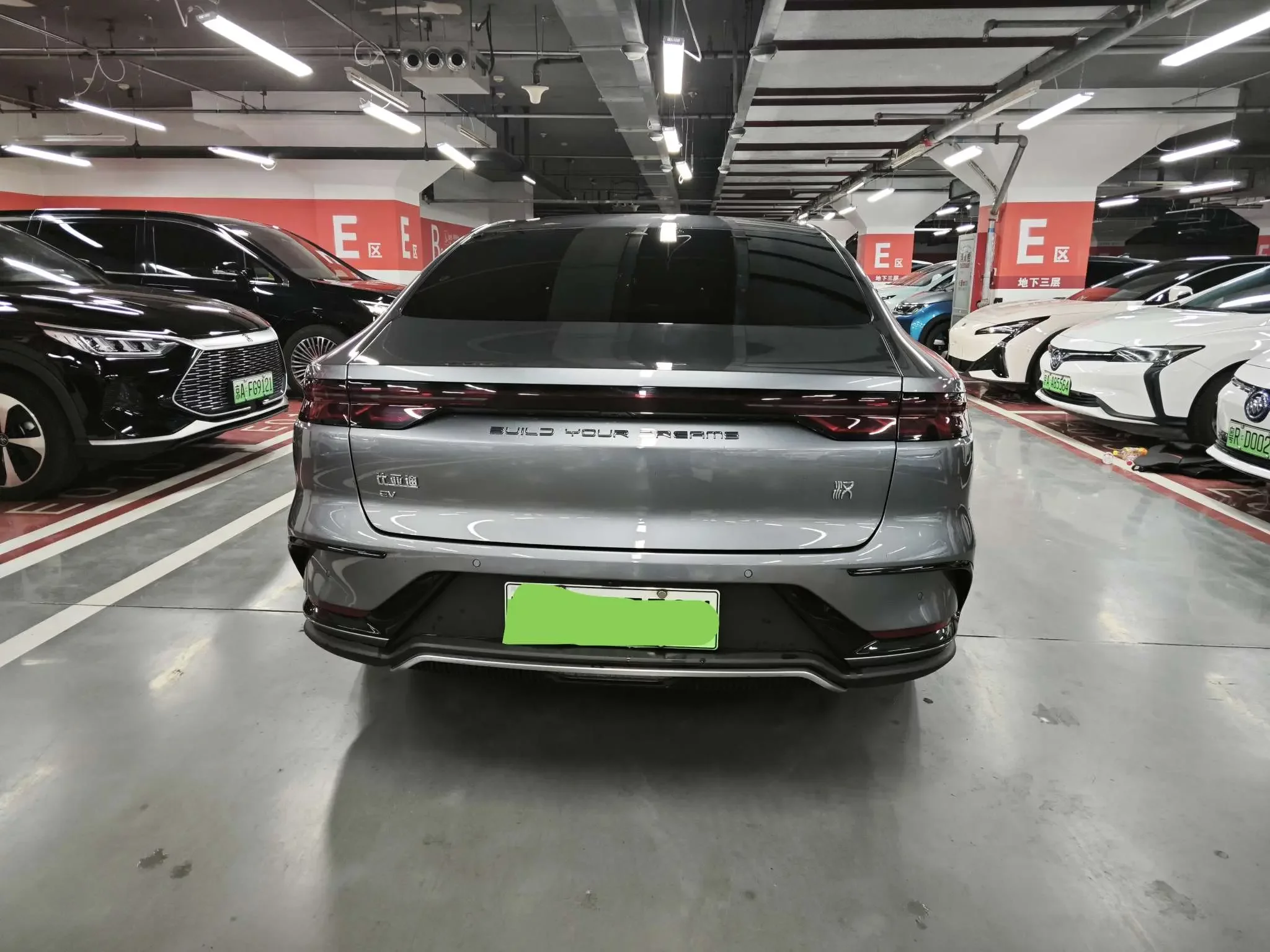 BYD Han EV