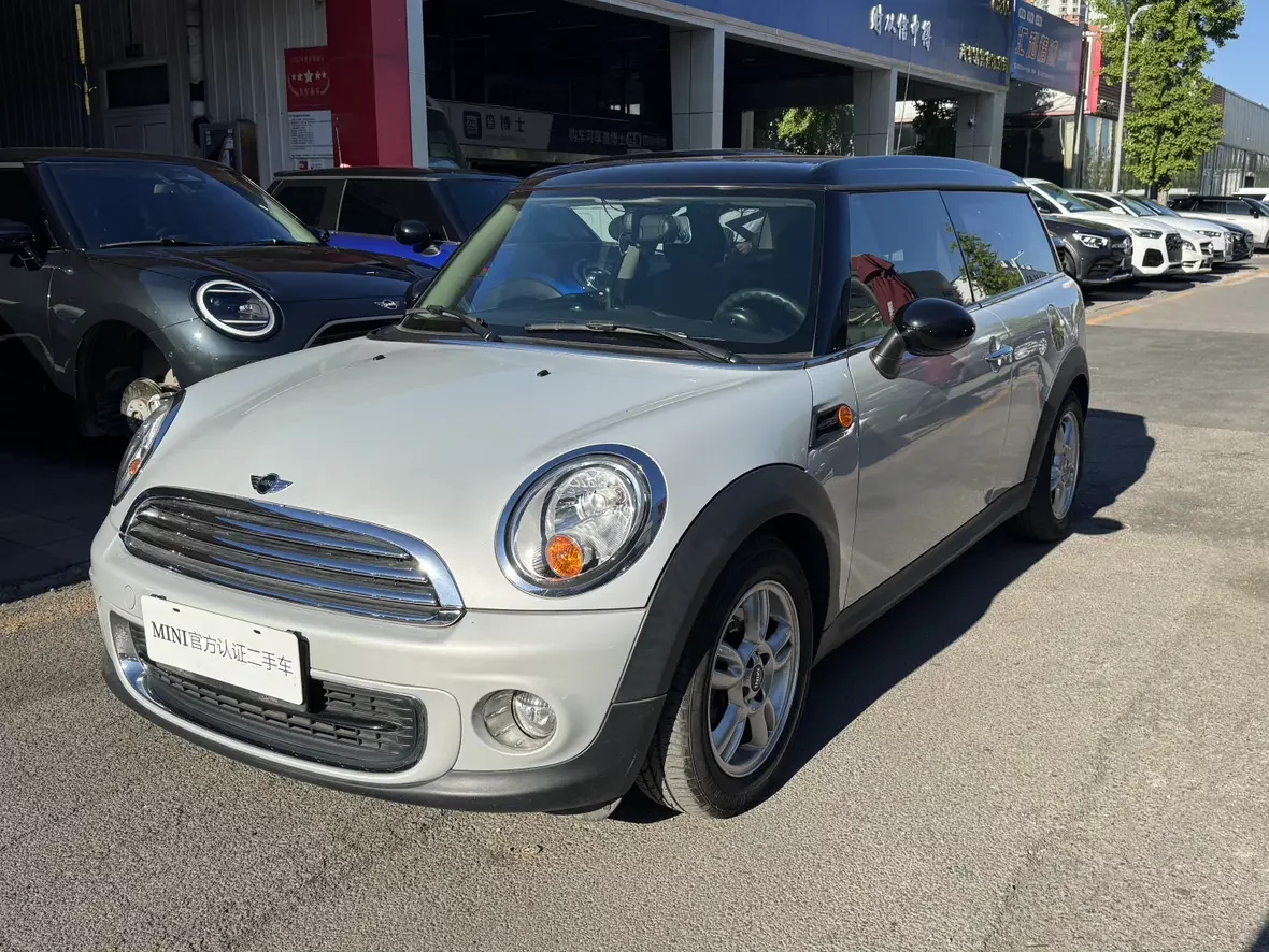 MINI CLUBMAN
