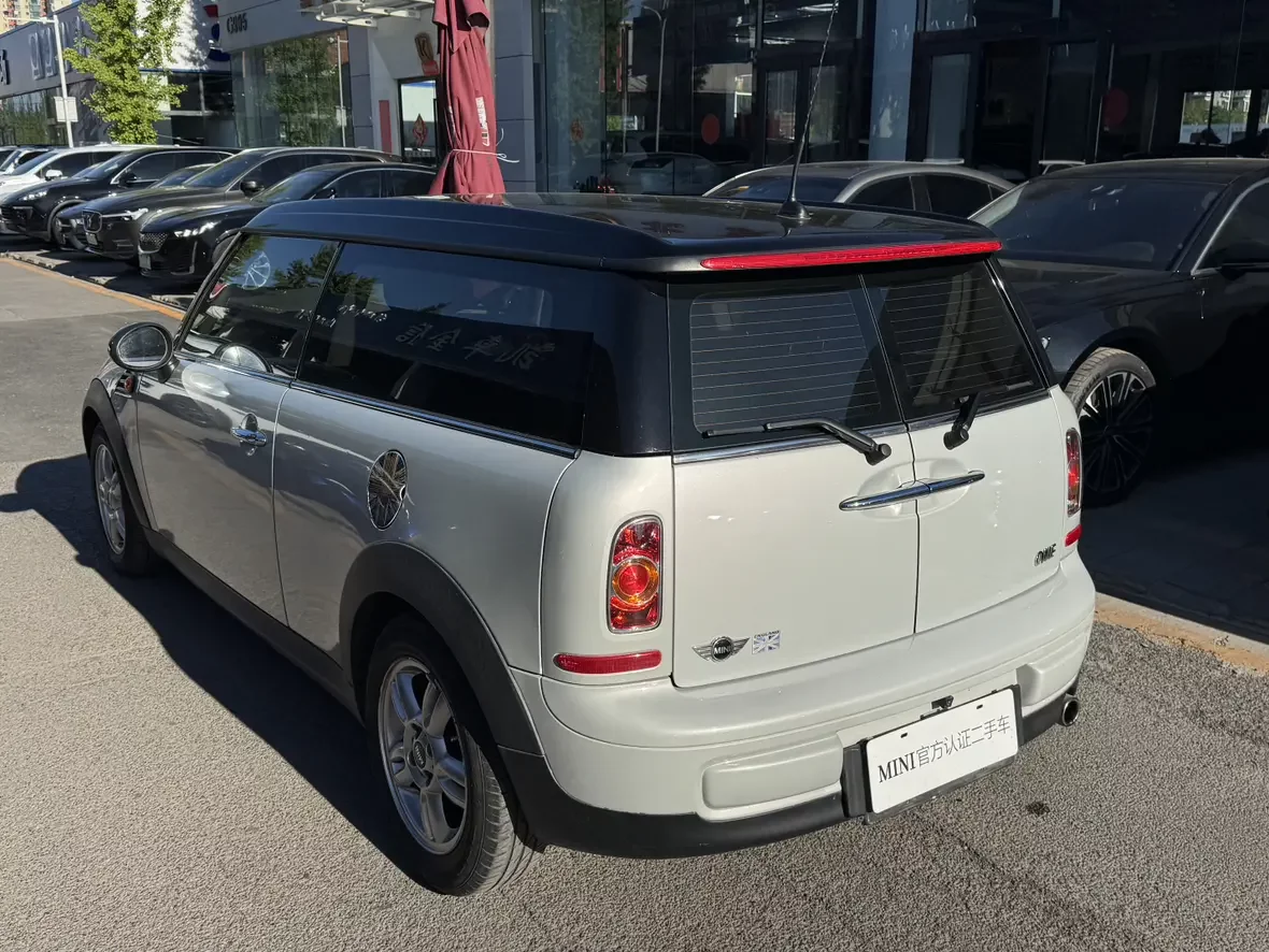 MINI CLUBMAN