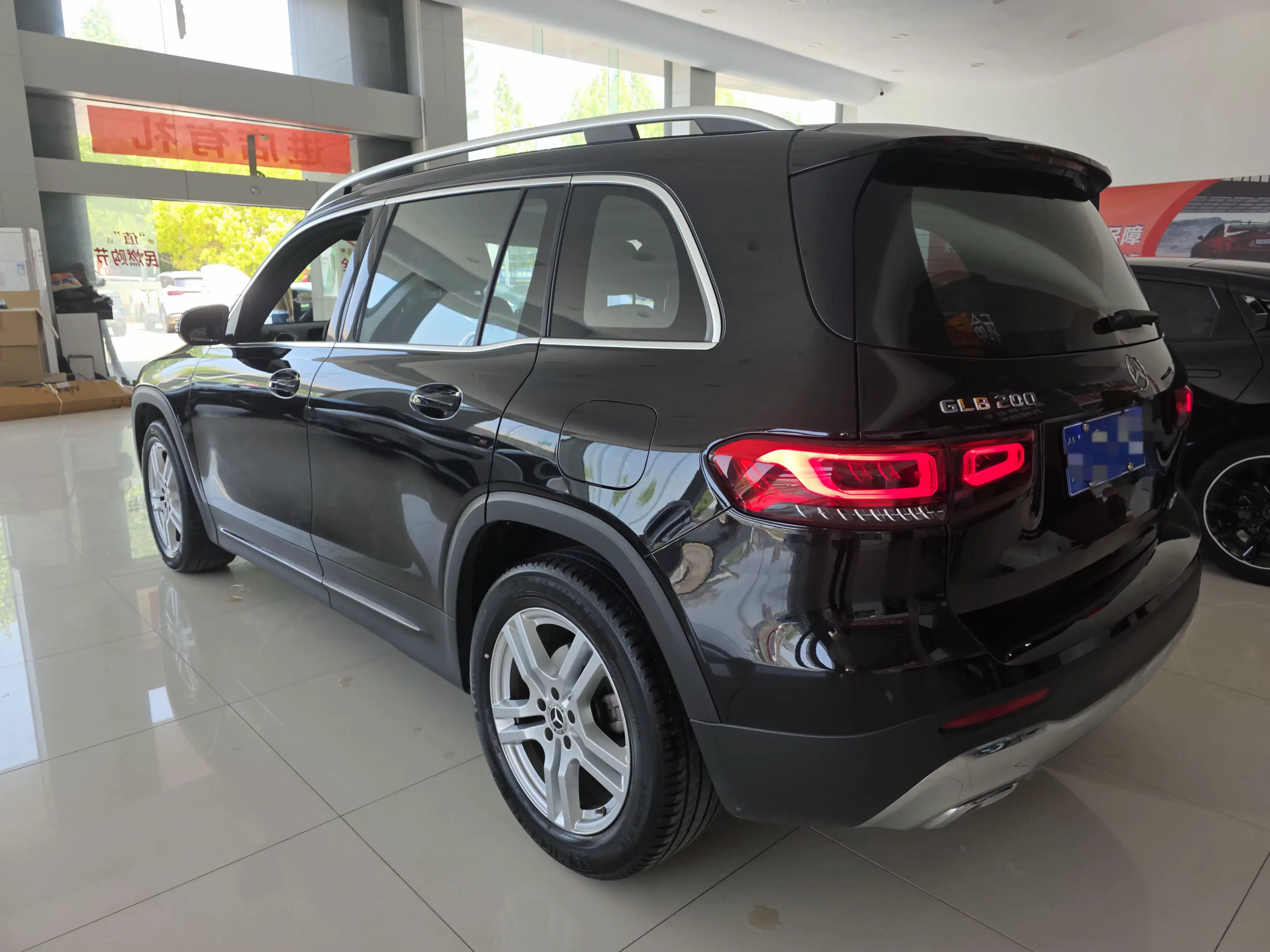 Mercedes-Benz GLB